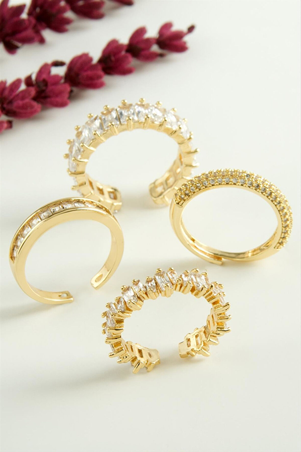 Karışık Lüks Baget Zirkon Taşlı Yüzük