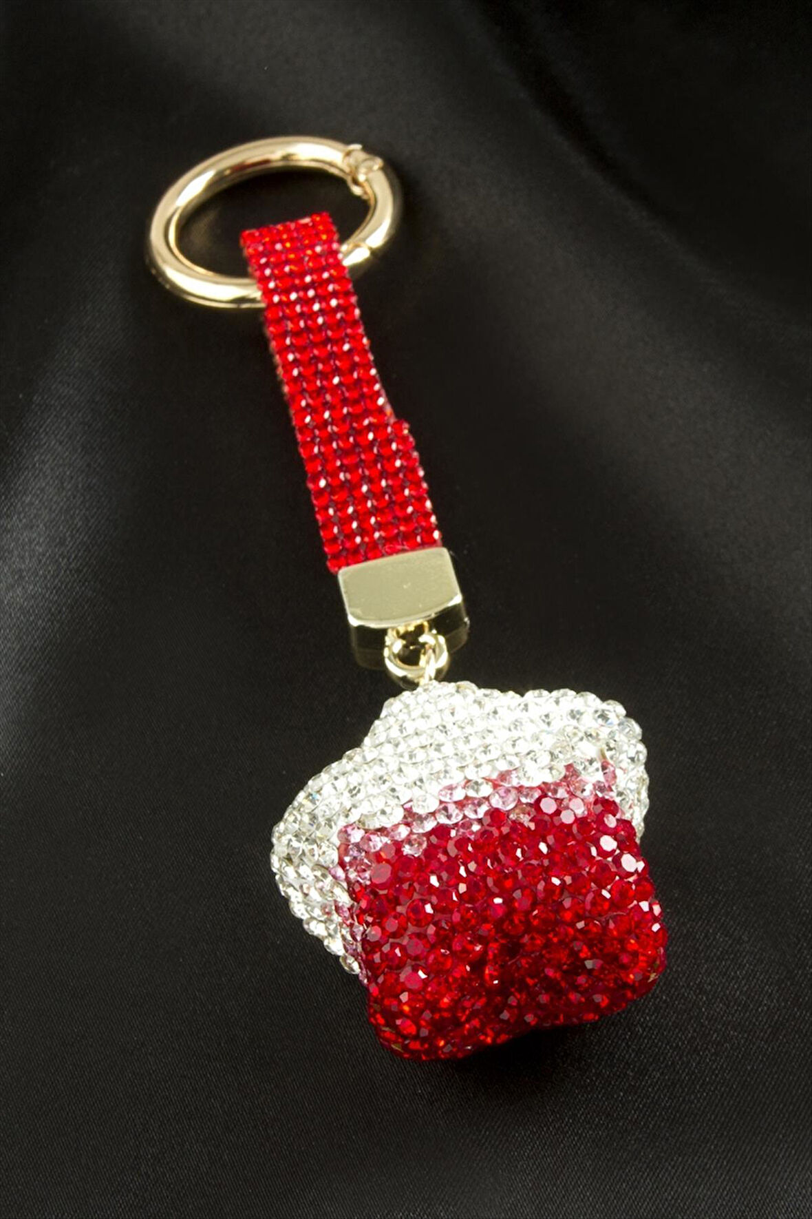 Yıldız Çanta Aksesuarı ve Anahtarlık