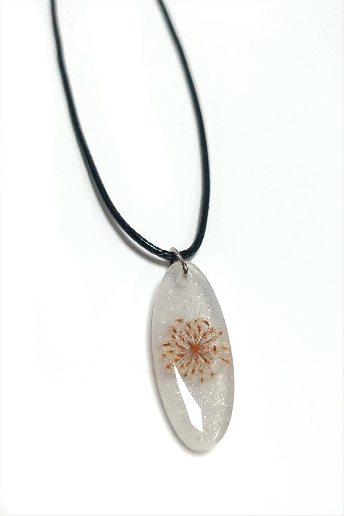 Sultanotu Çiçeği Oval Epoksi Kolye