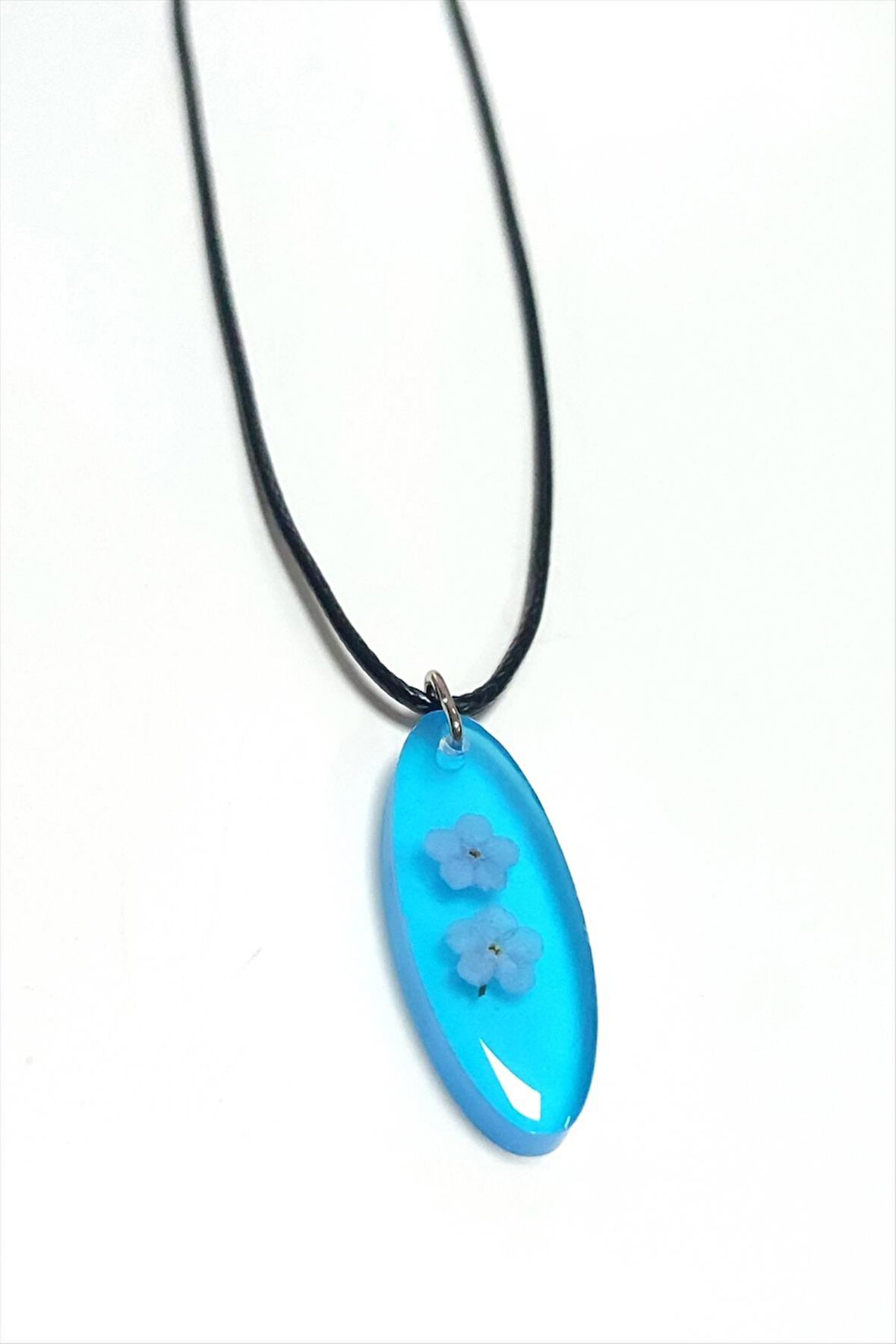 Unutma Çiçeği Oval Epoksi Kolye