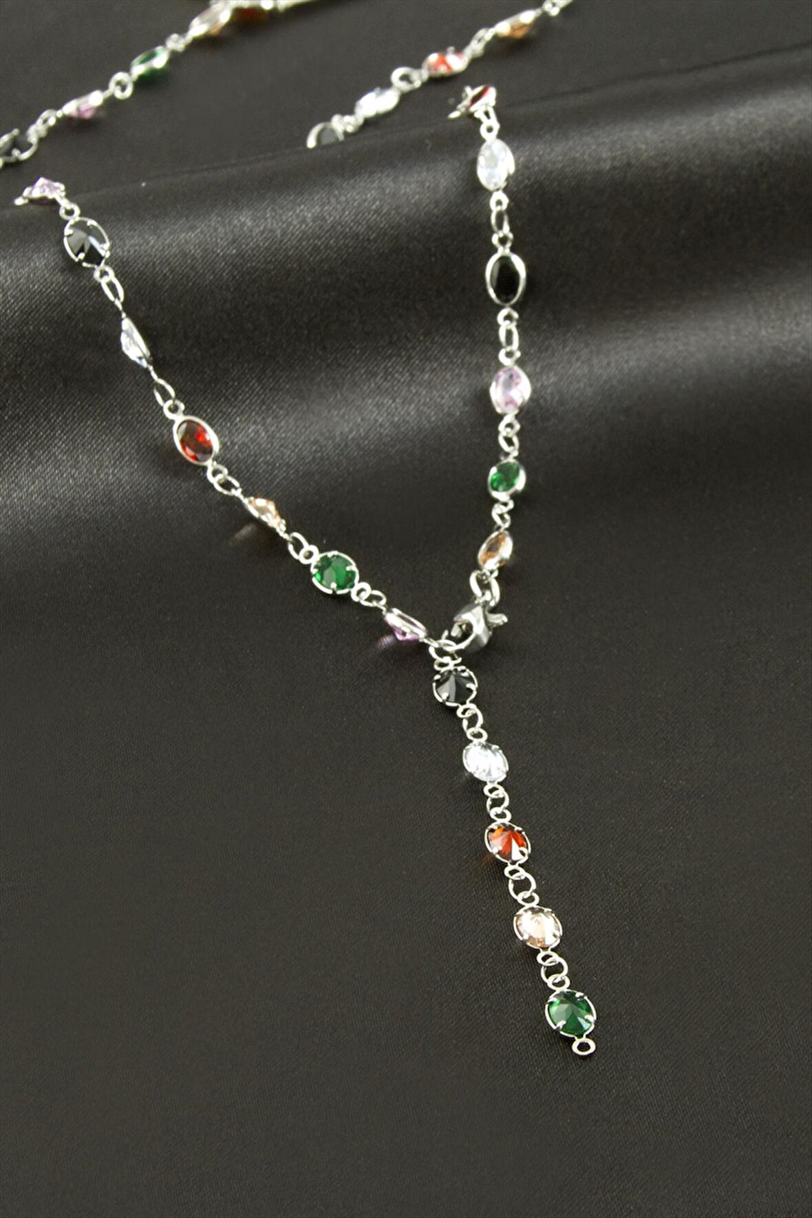 Oval Zirkon Taşlı Çelik Y Kolye