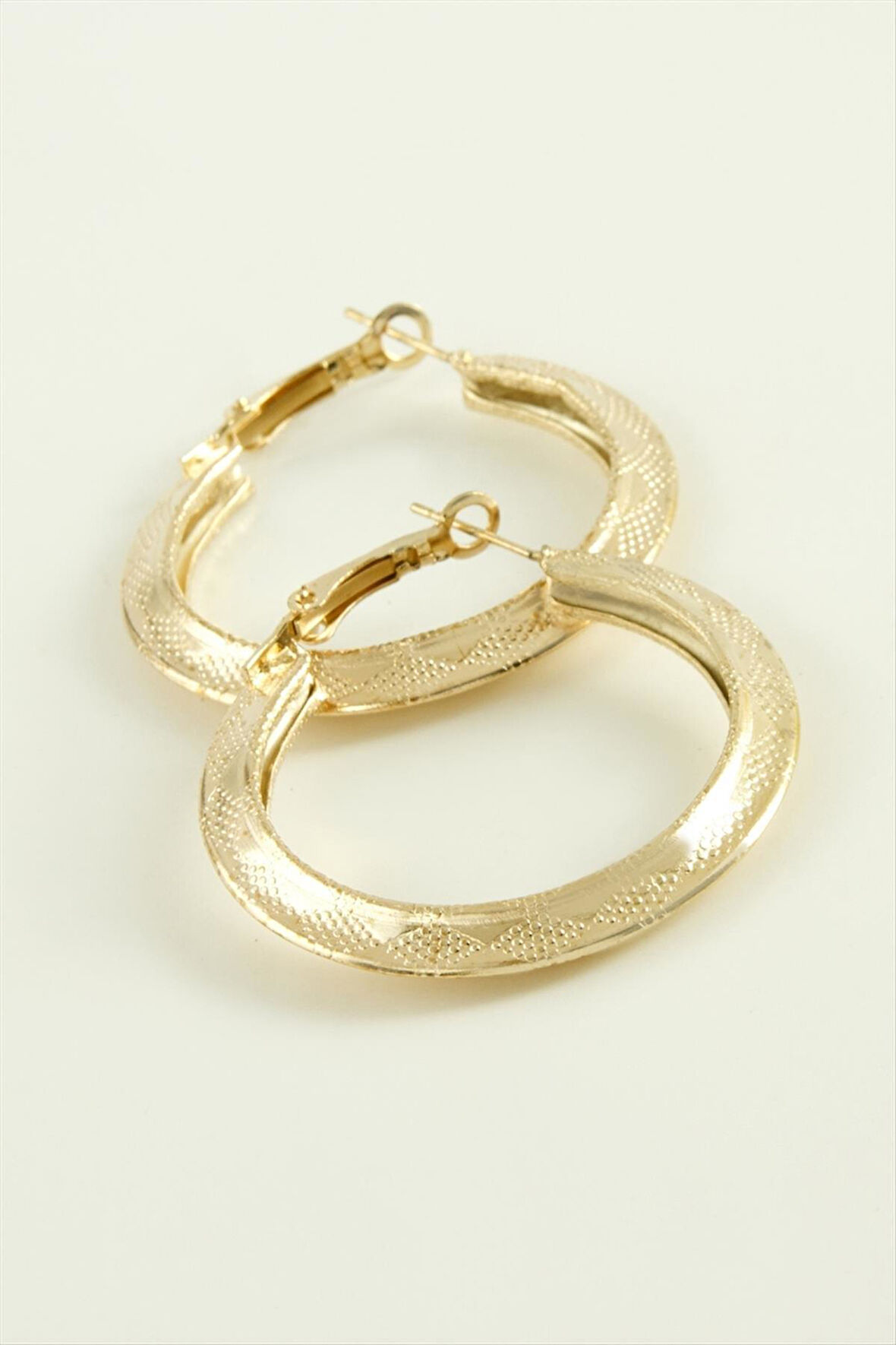 Noktalı Halka Küpe 4 cm