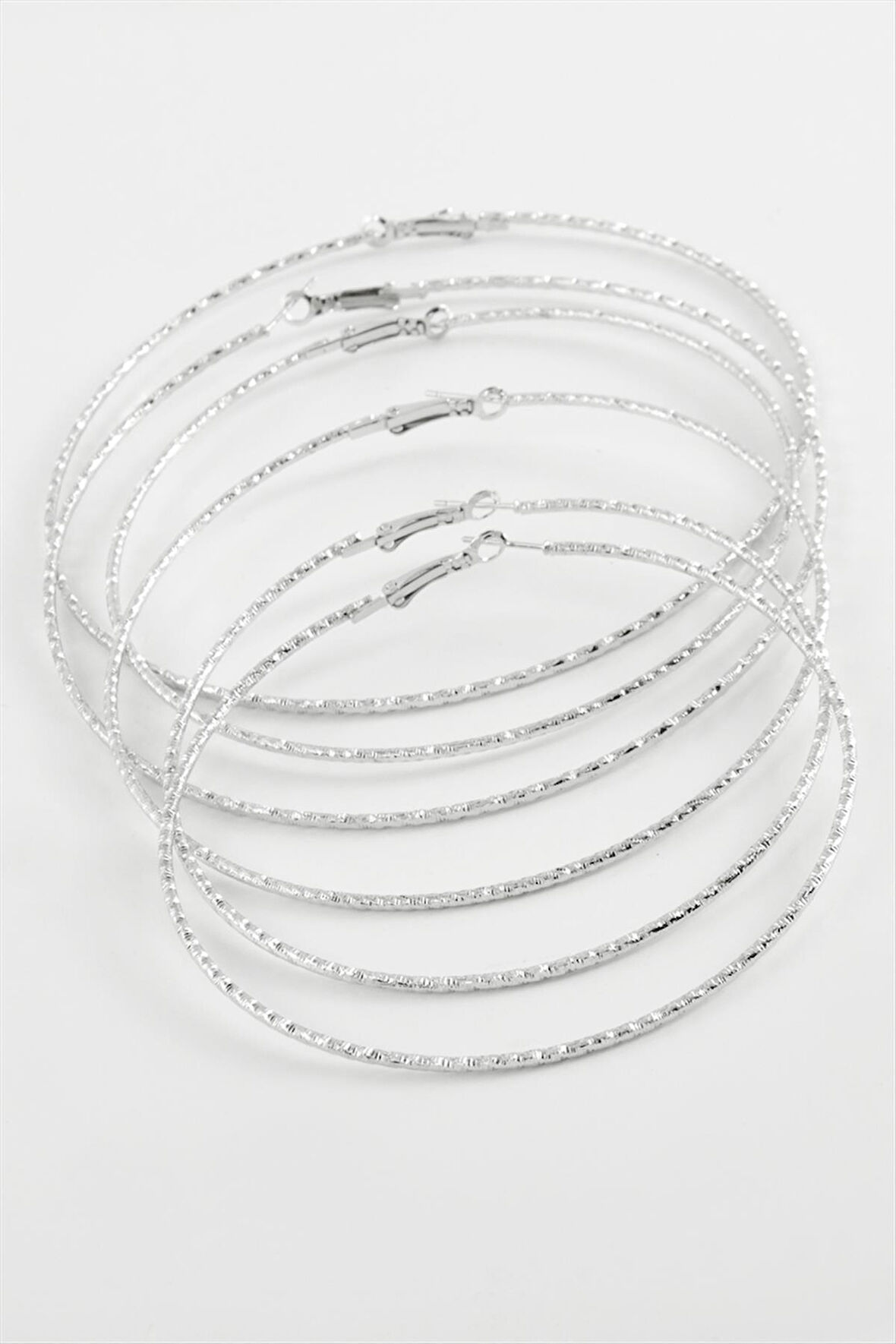 Çizgili Metal Halka Küpe 6 Adet