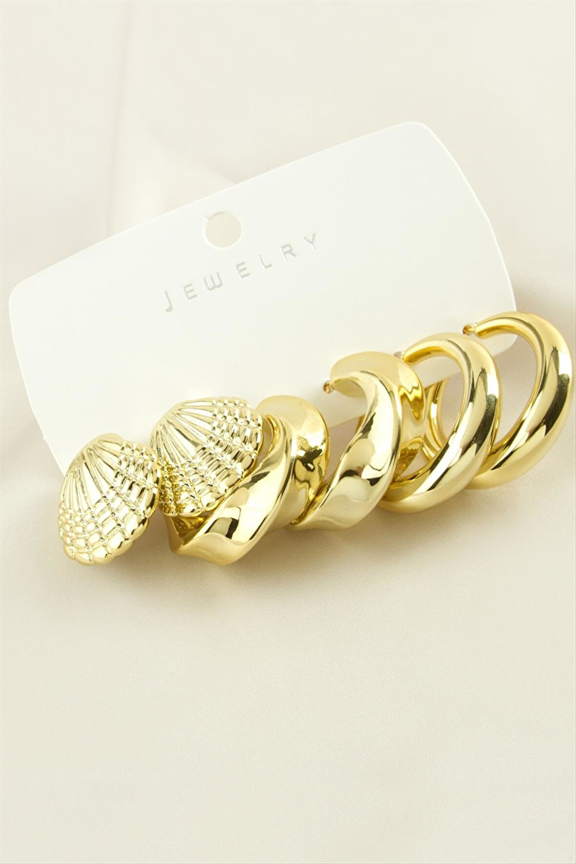 6 Adet İstiridye Trend Metal Küpe