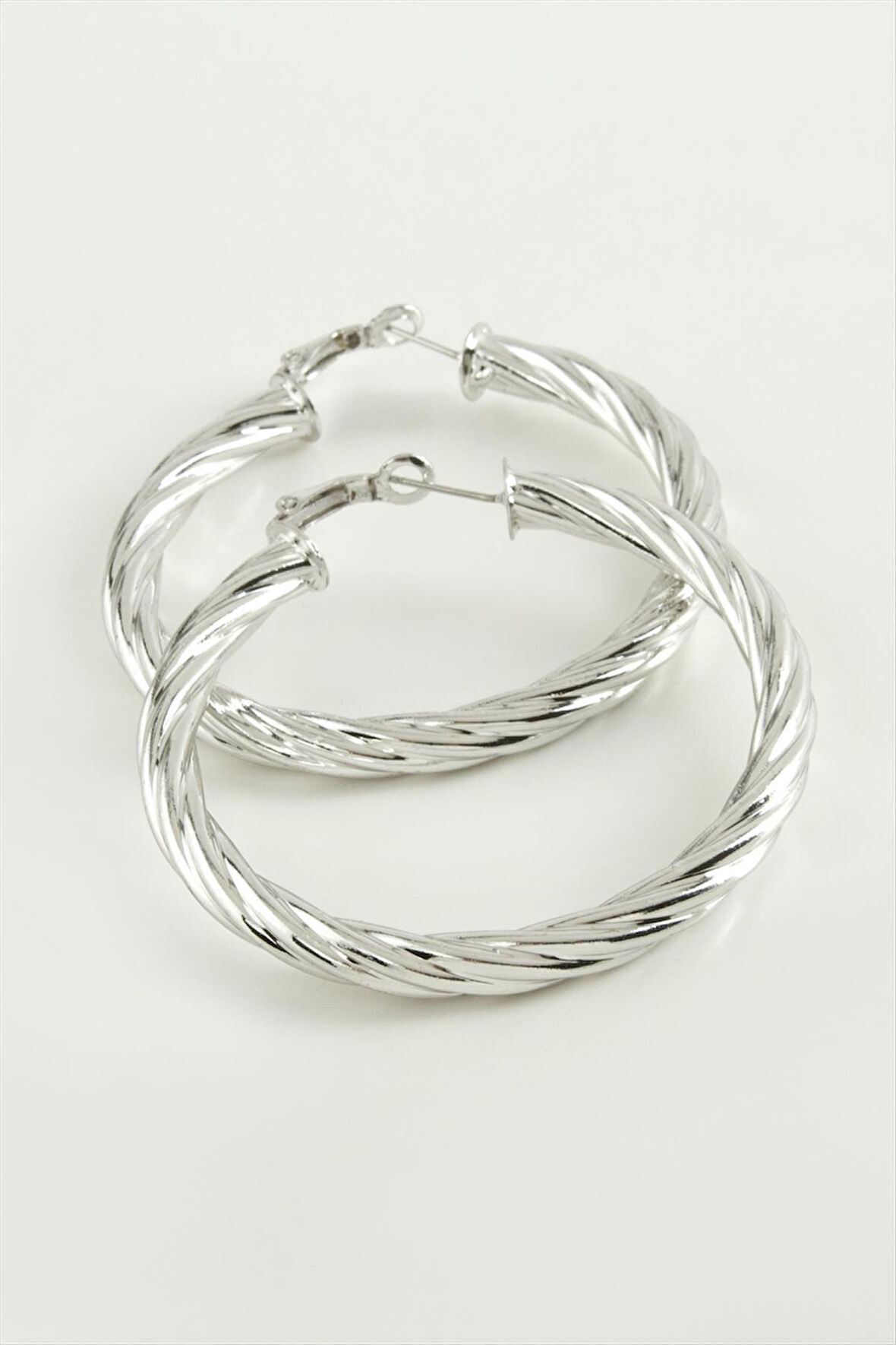 Burgulu Halka Küpe 4,5 cm