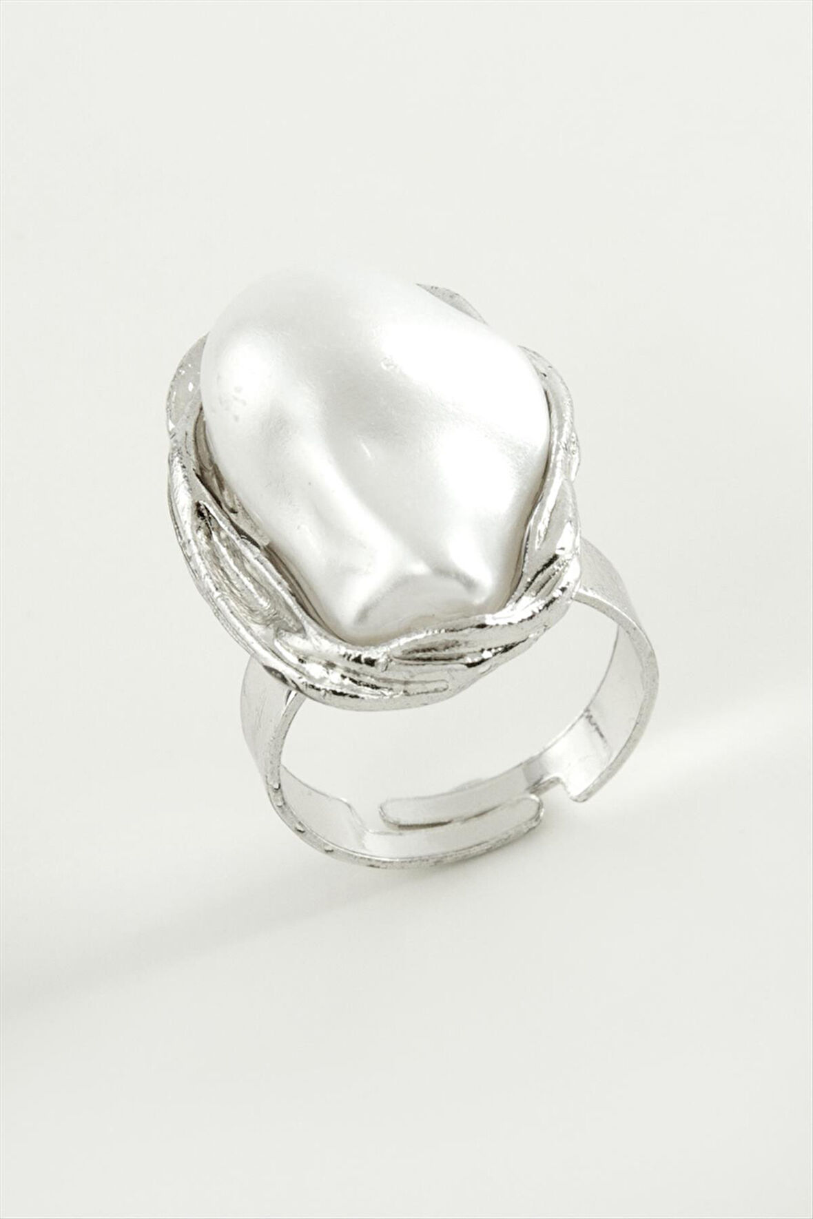 Oval İnci Metal Yüzük