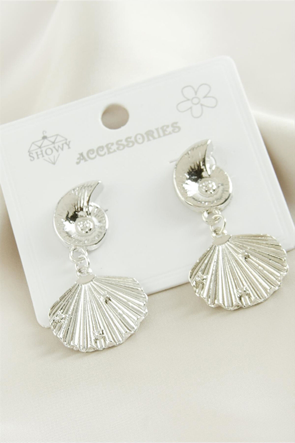 İstiridye Metal Küpe