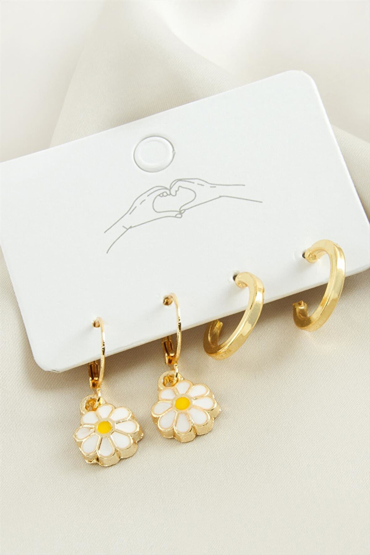 4 Adet Papatya Mineli Halka Küpe