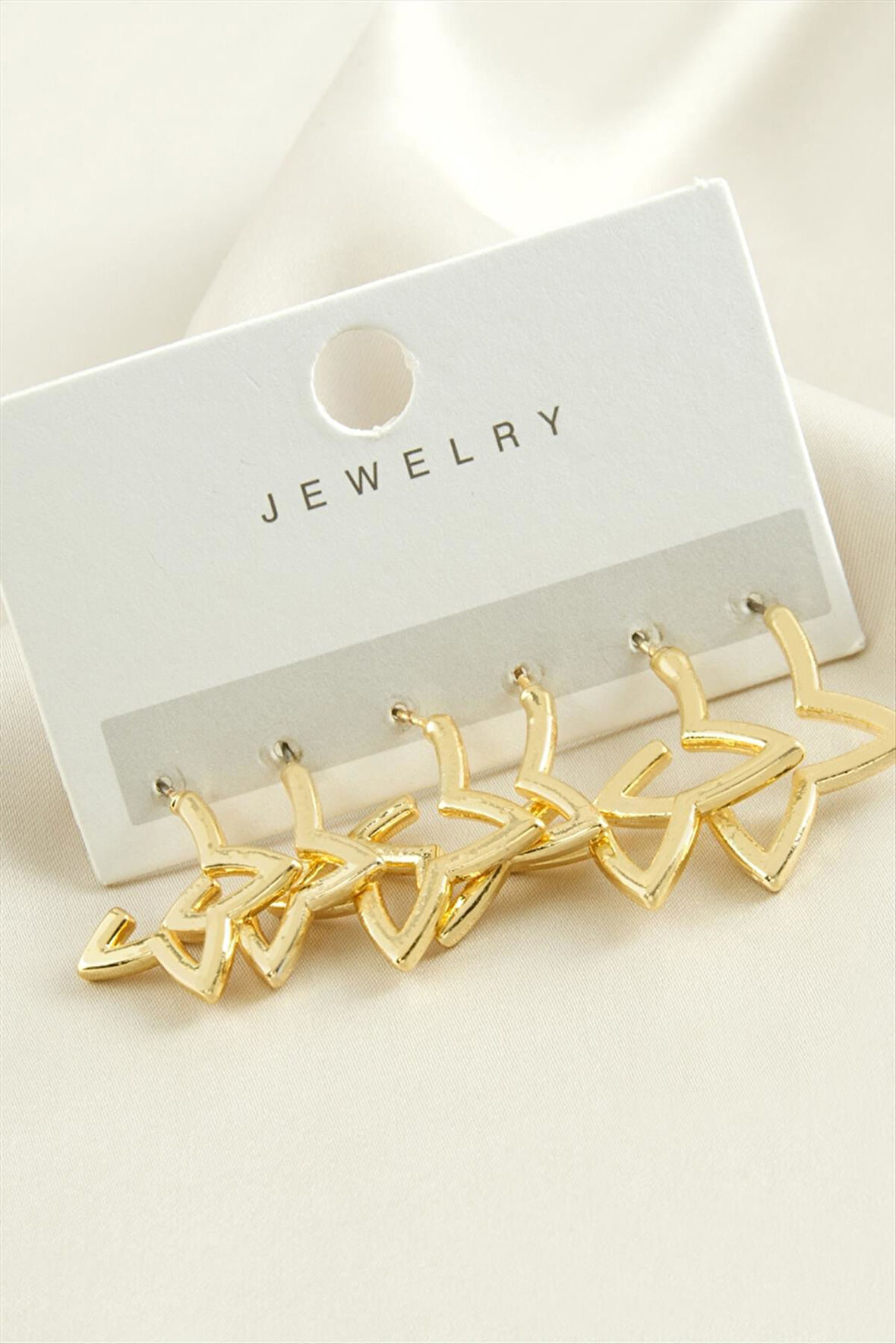 6 Adet Yıldız Metal Küpe