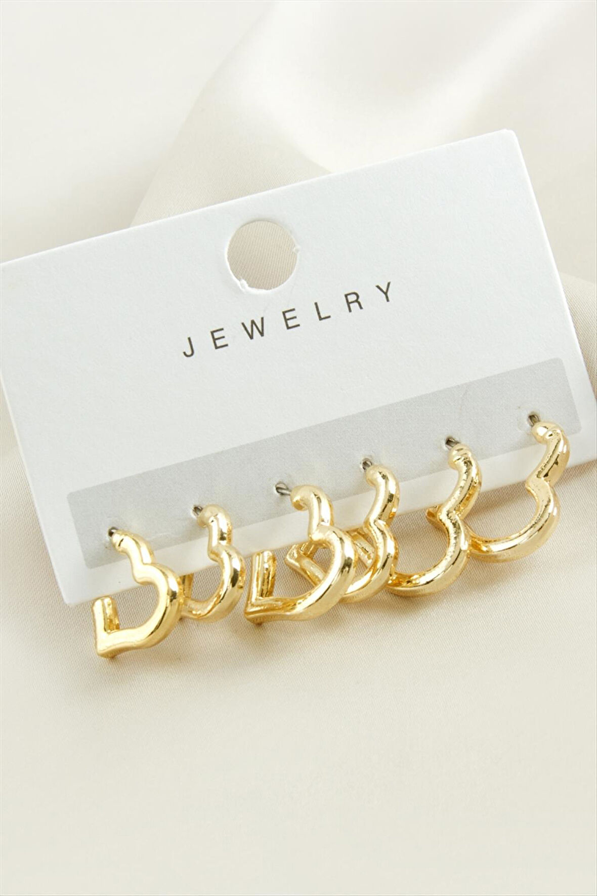 6 Adet Kalp Metal Küpe