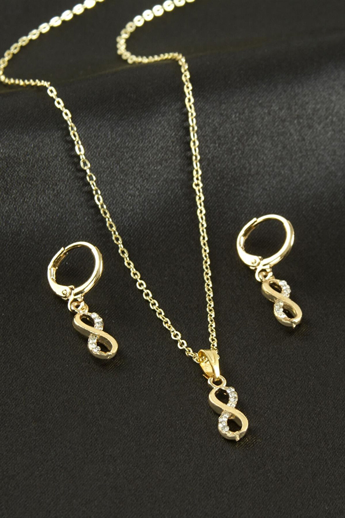 Sonsuzluk Taşlı Set Kolye