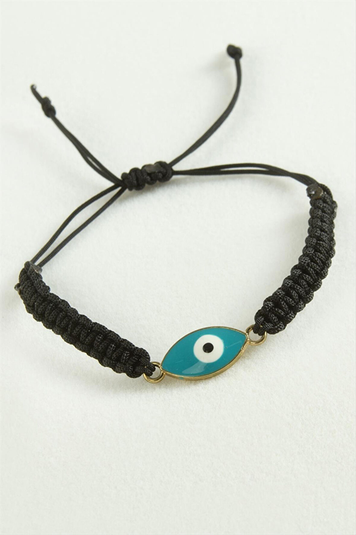 Nazar Oval Makrome İp Bileklik