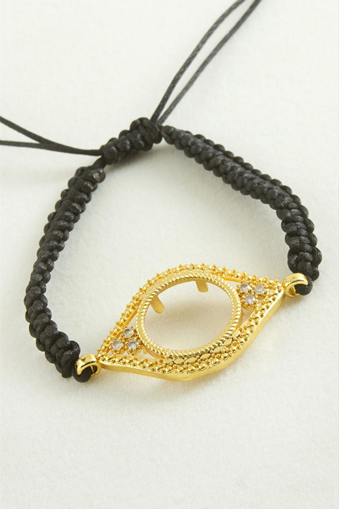 Çeyrek Altın Koyulabilir Makrome Örgülü Bileklik