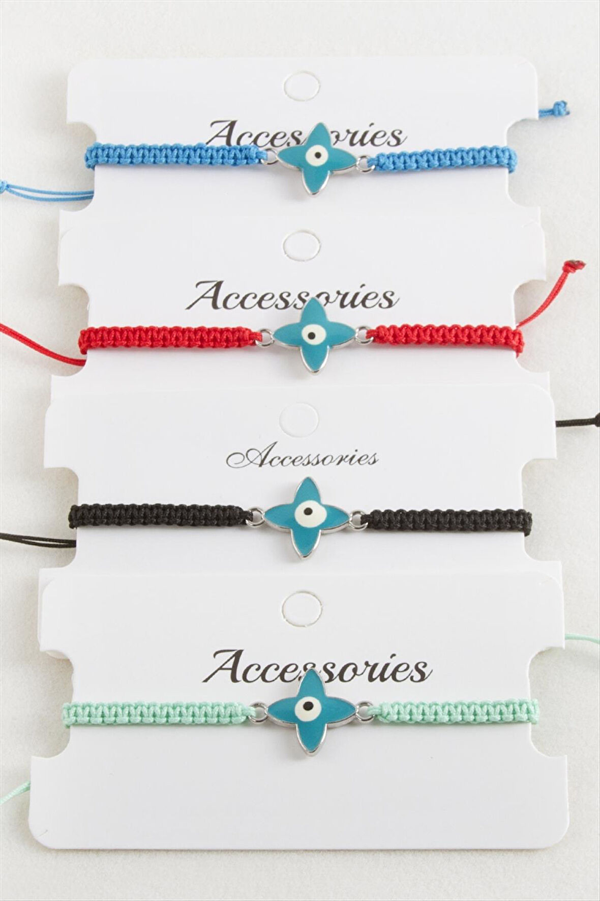 Çiçek Nazar Makrome Örgülü Bileklik