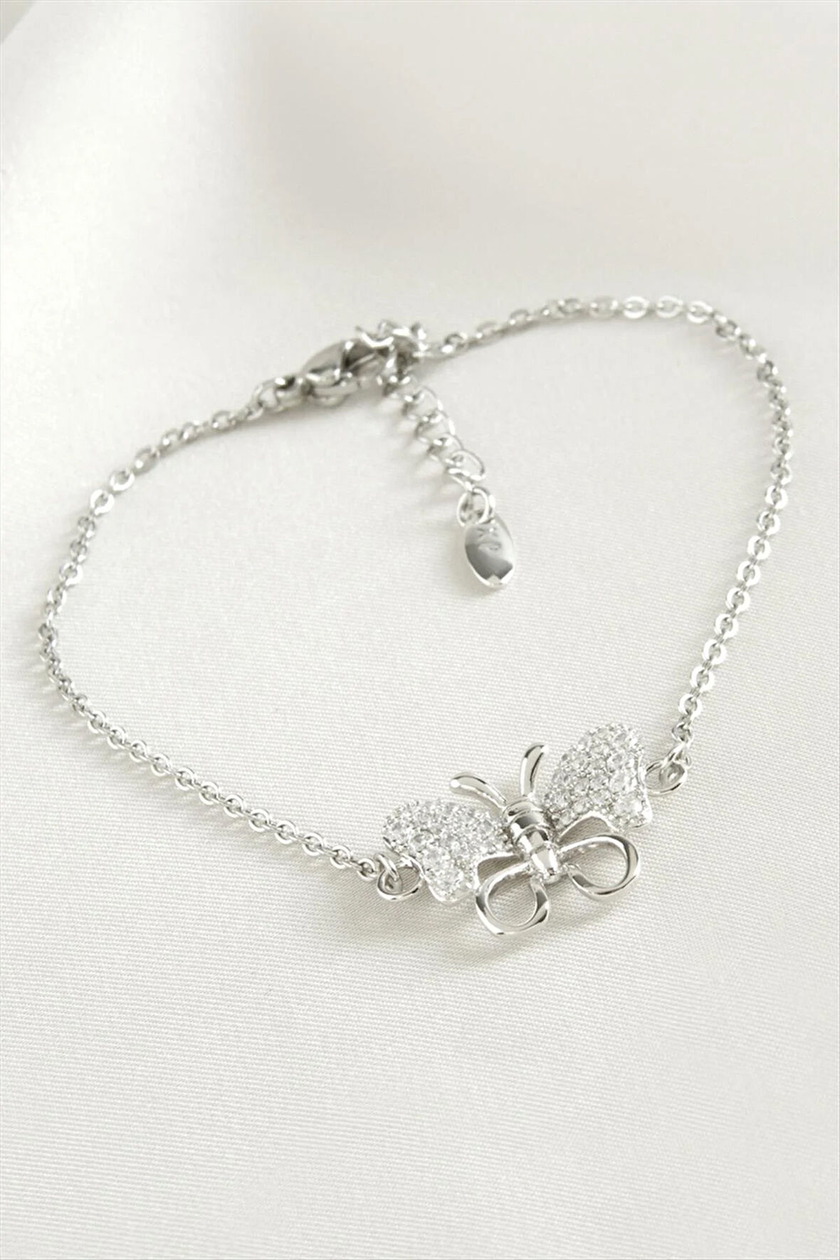 Kelebek Zirkon Taşlı Çelik Bileklik