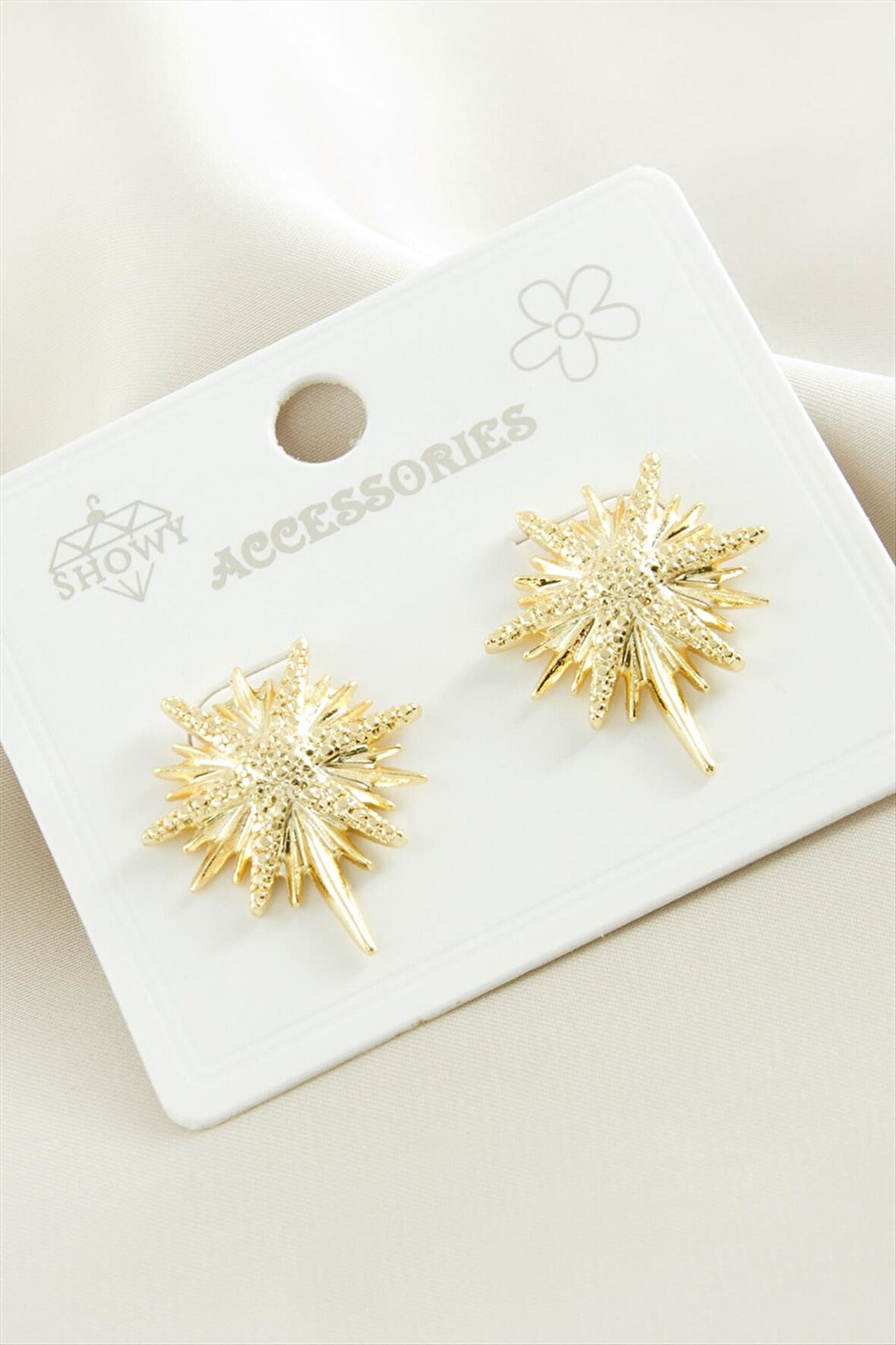 Yıldız Metal Küpe