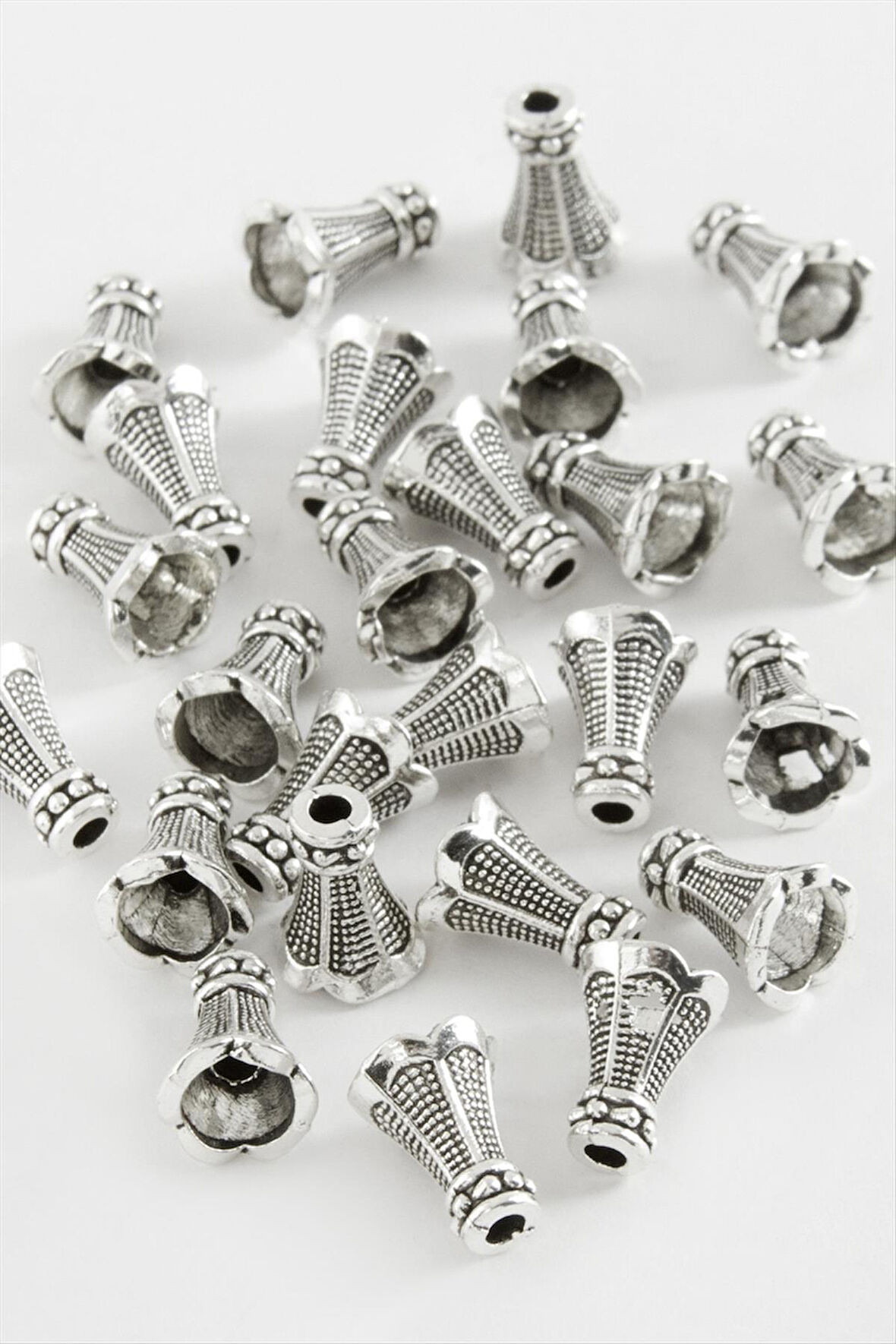 Noktalı Tesbih Püskül Ara Aparatı 50 Gram