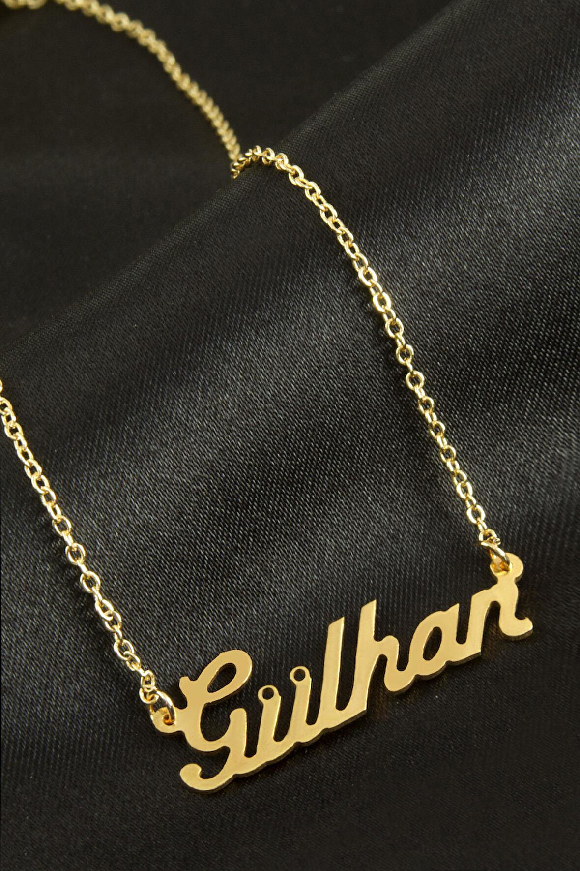 Gülhan İsimli Kolye (Kişiye Özel)