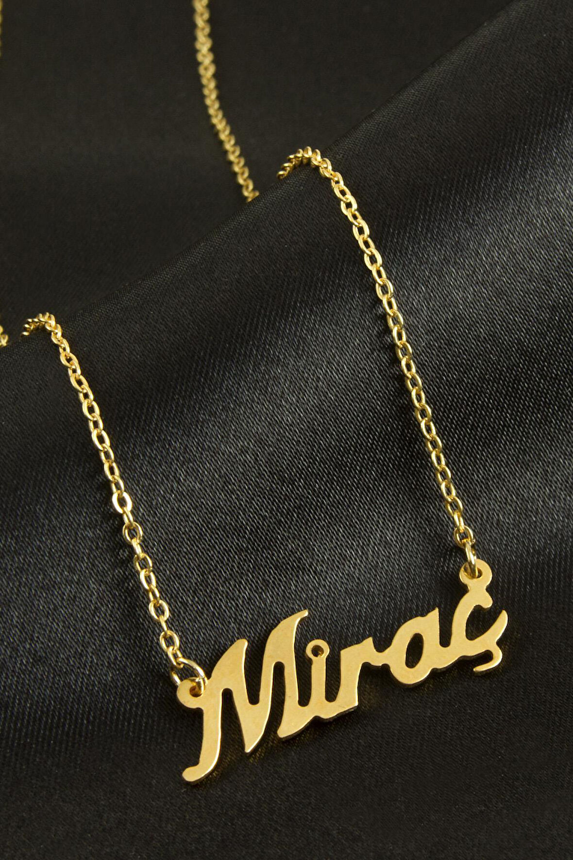 Miraç İsimli Kolye (Kişiye Özel)