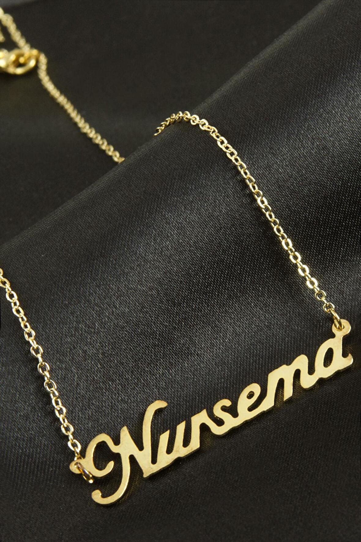 Nursema İsimli Kolye (Kişiye Özel)