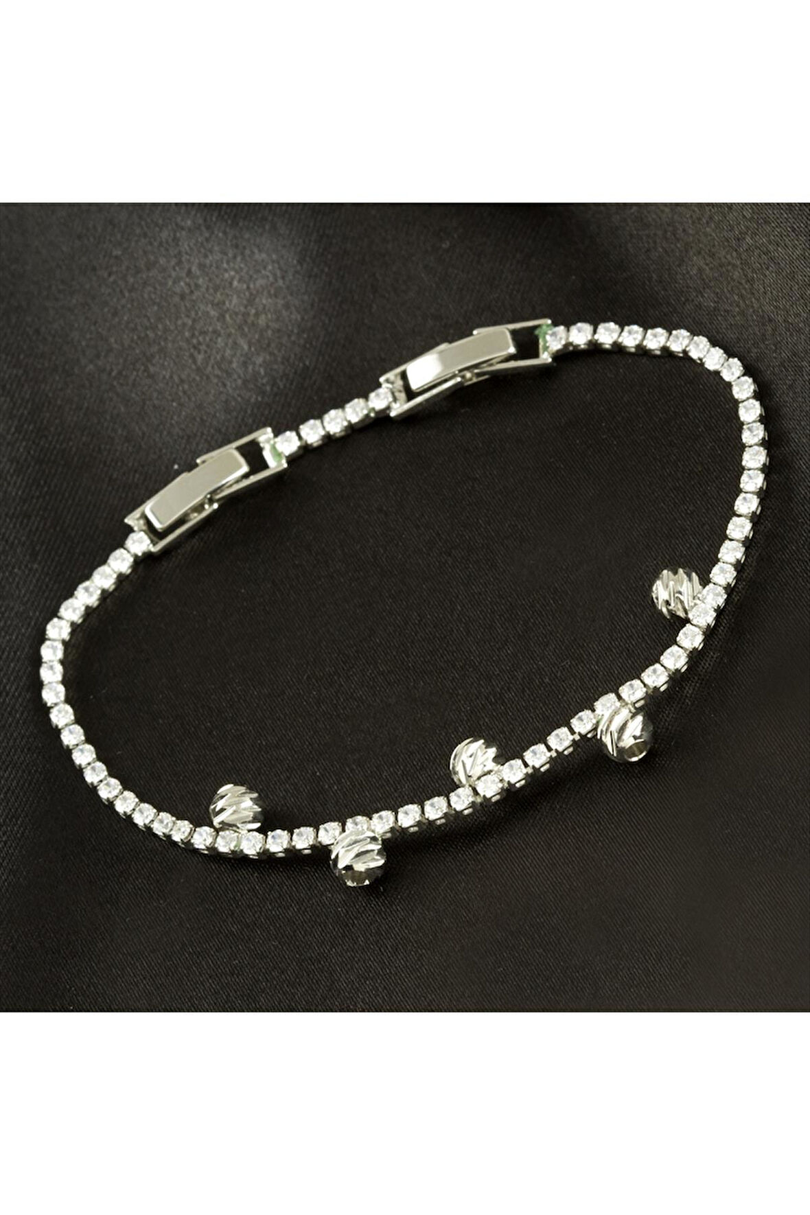 İnce Yuvarlak Tamtur Zirkon Taşlı Lüks Kararmaz Bileklik