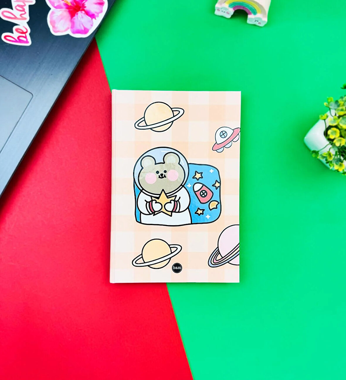 Space Bear Tasarımlı Lastikli Defter	