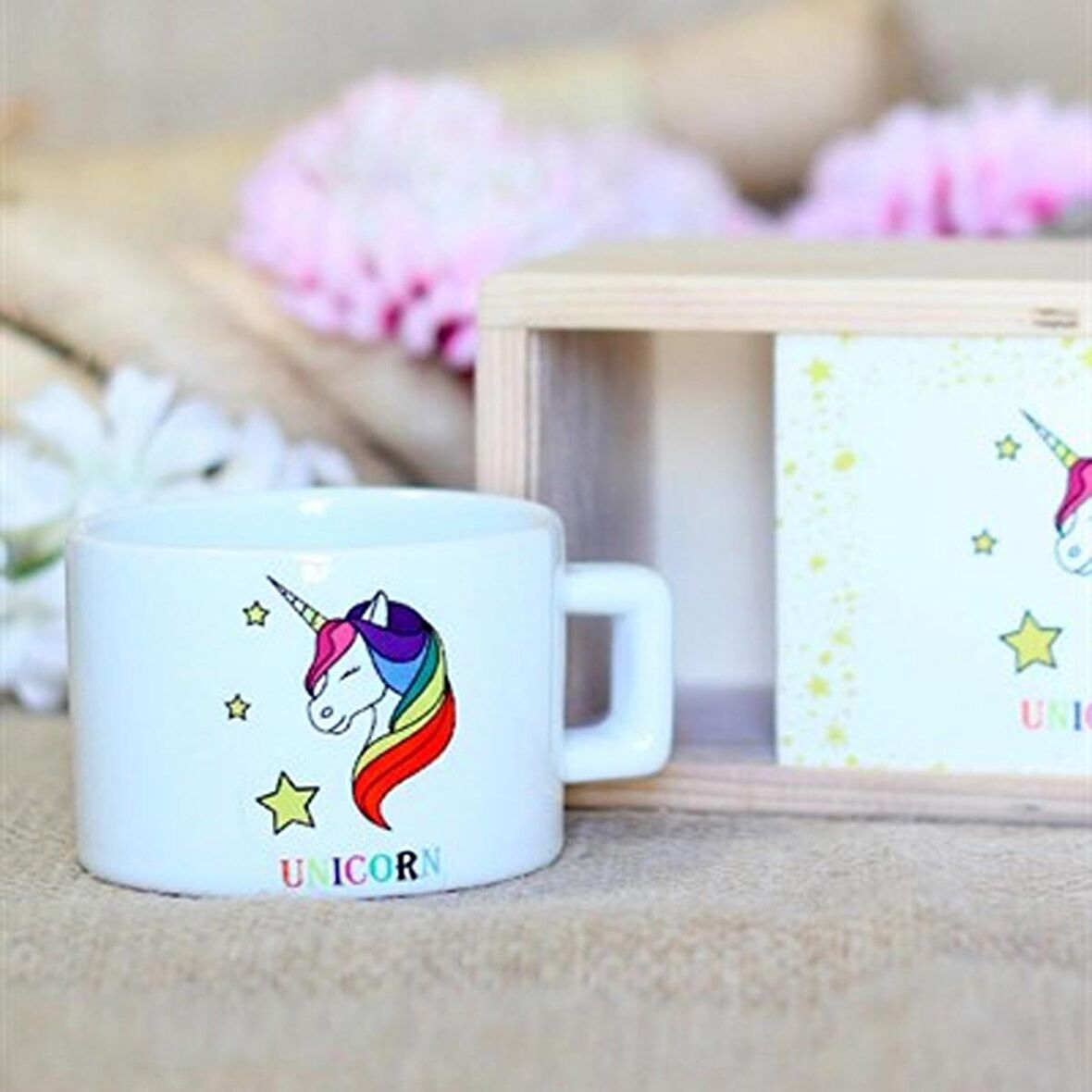 Ahşap Kutusunda Unicorn Tasarımlı Kupa Bardak