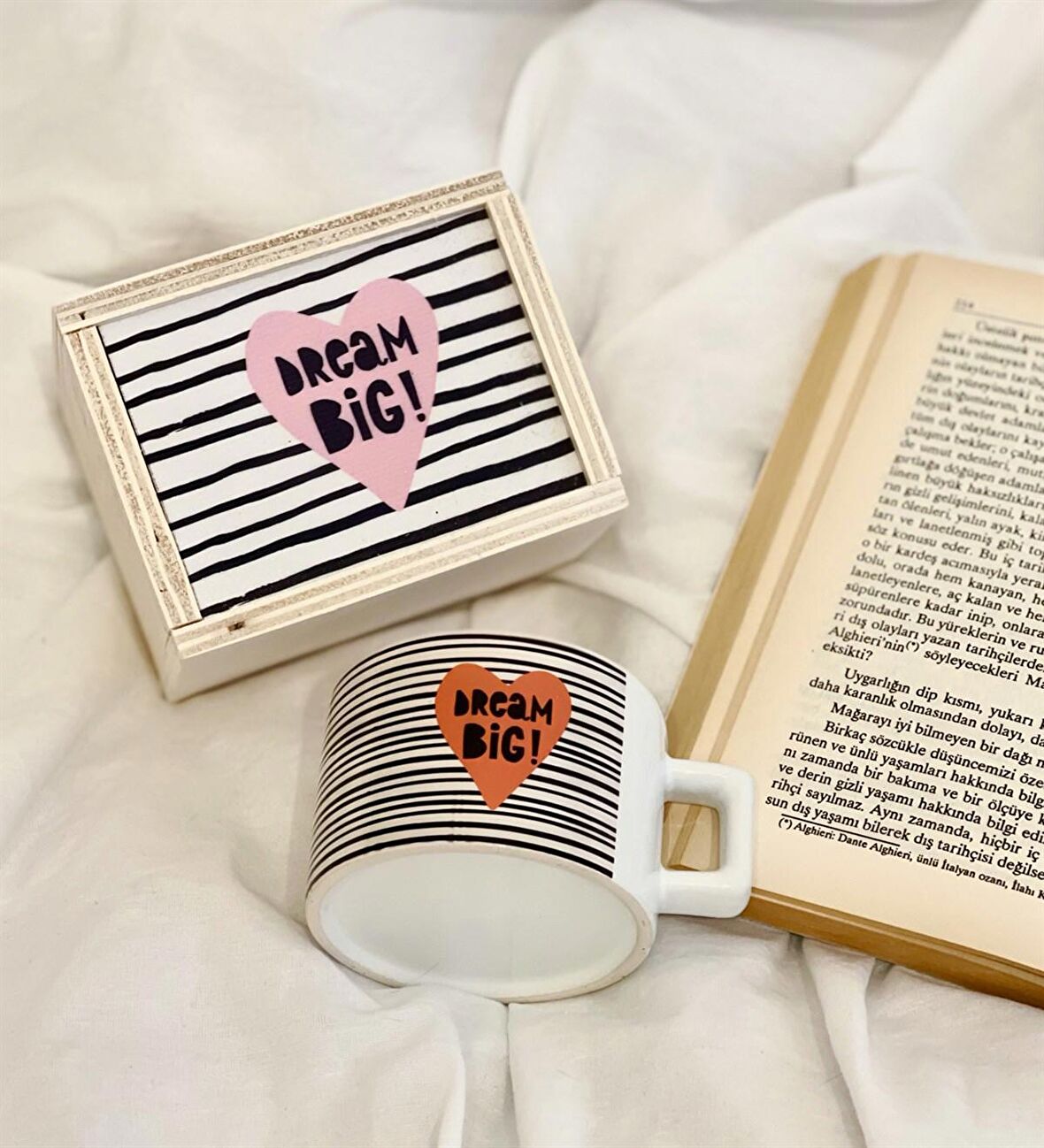 Dream Big Tasarımlı Kutulu Kupa