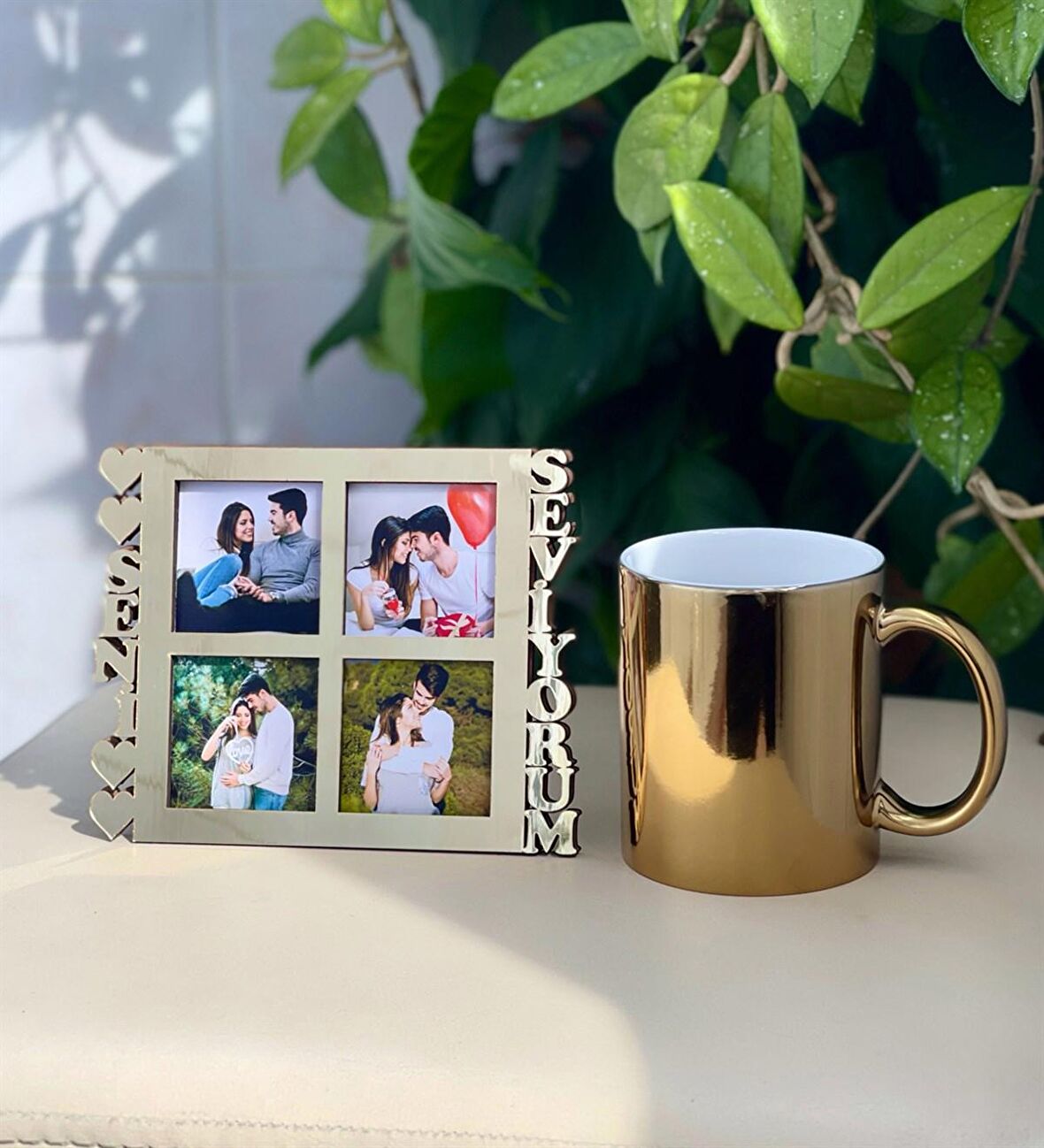 Seni Seviyorum 4 Fotoğraf Standlı Mdf Gold Çerçeve Ve Gold Kupa Set