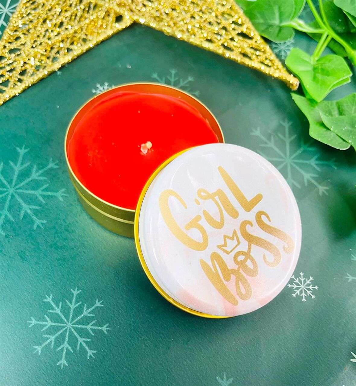 Girl Boss Tasarımlı Kokulu Teneke Mum