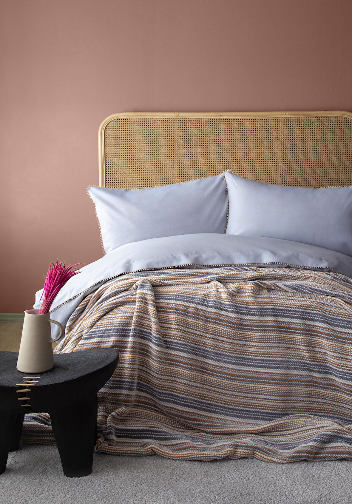 Tek Kişilik Lizbon Gri Yatak Örtülü Nevresimli Set 