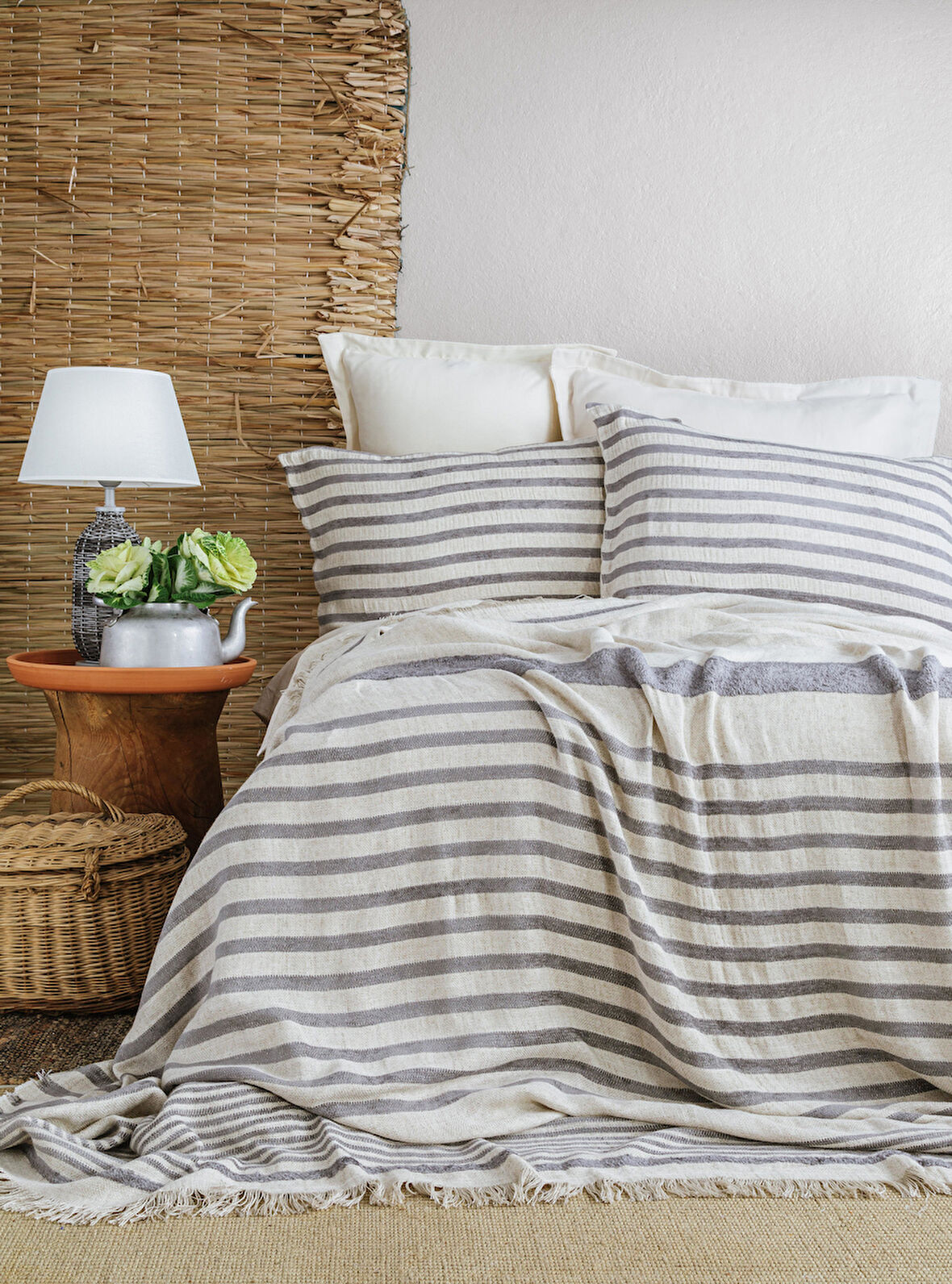 Çift Kişilik Brulee Gray Keten Yatak Örtüsü Seti
