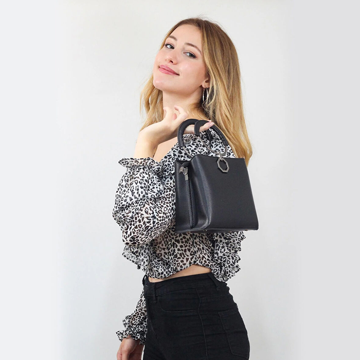 Nas Bag Kadın Çapraz Çanta Zincirli Şık Çanta Siyah Liza