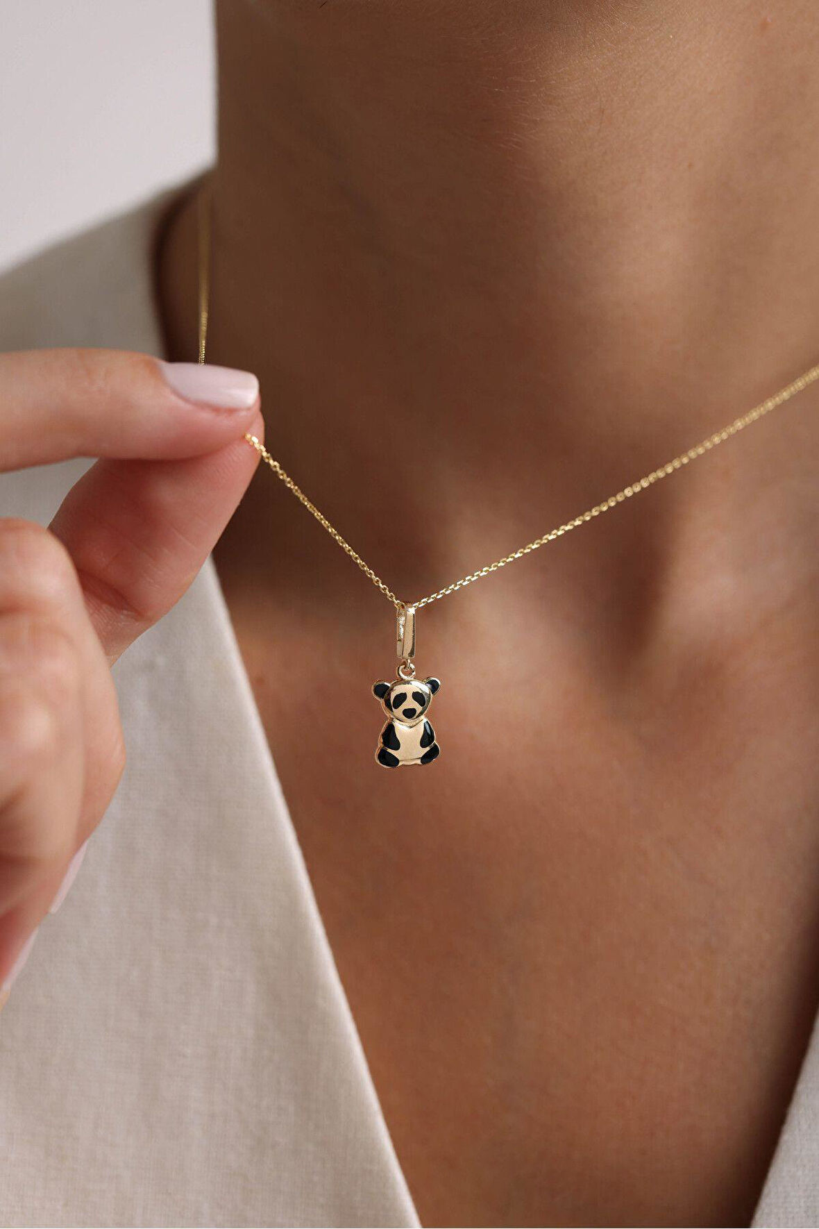 Siyah Mineli Panda Kilitli Charm Kolye