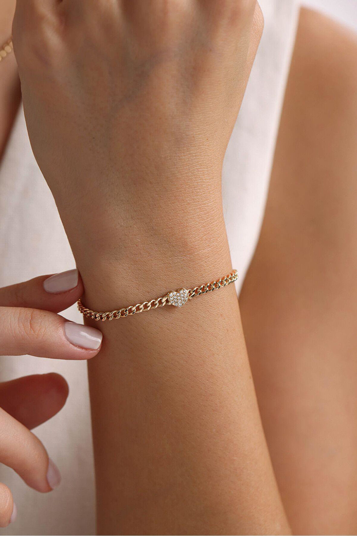 Taşlı Kalp Gurmet Bileklik