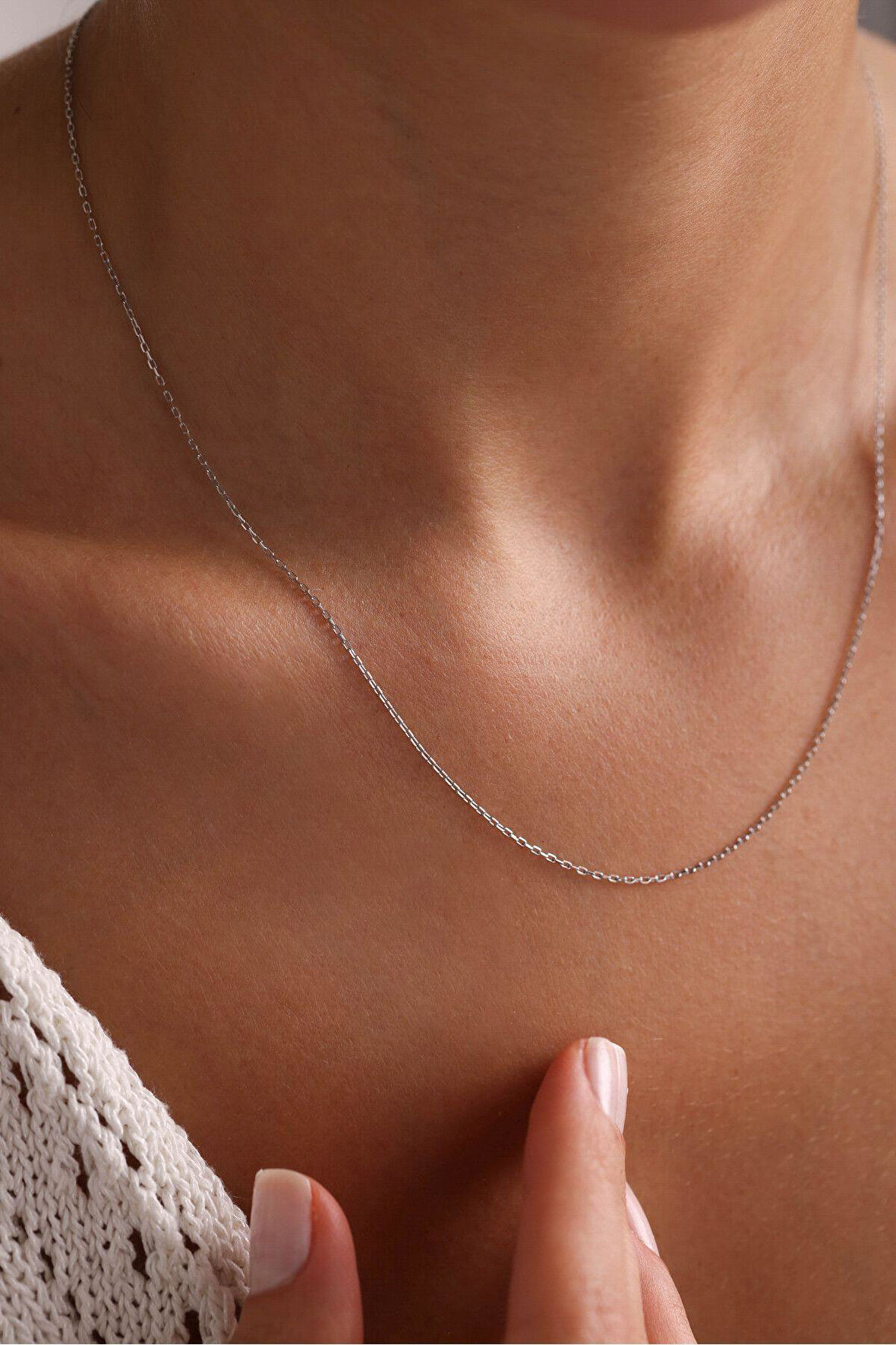 Beyaz Altın Hayalet Forse Kolye