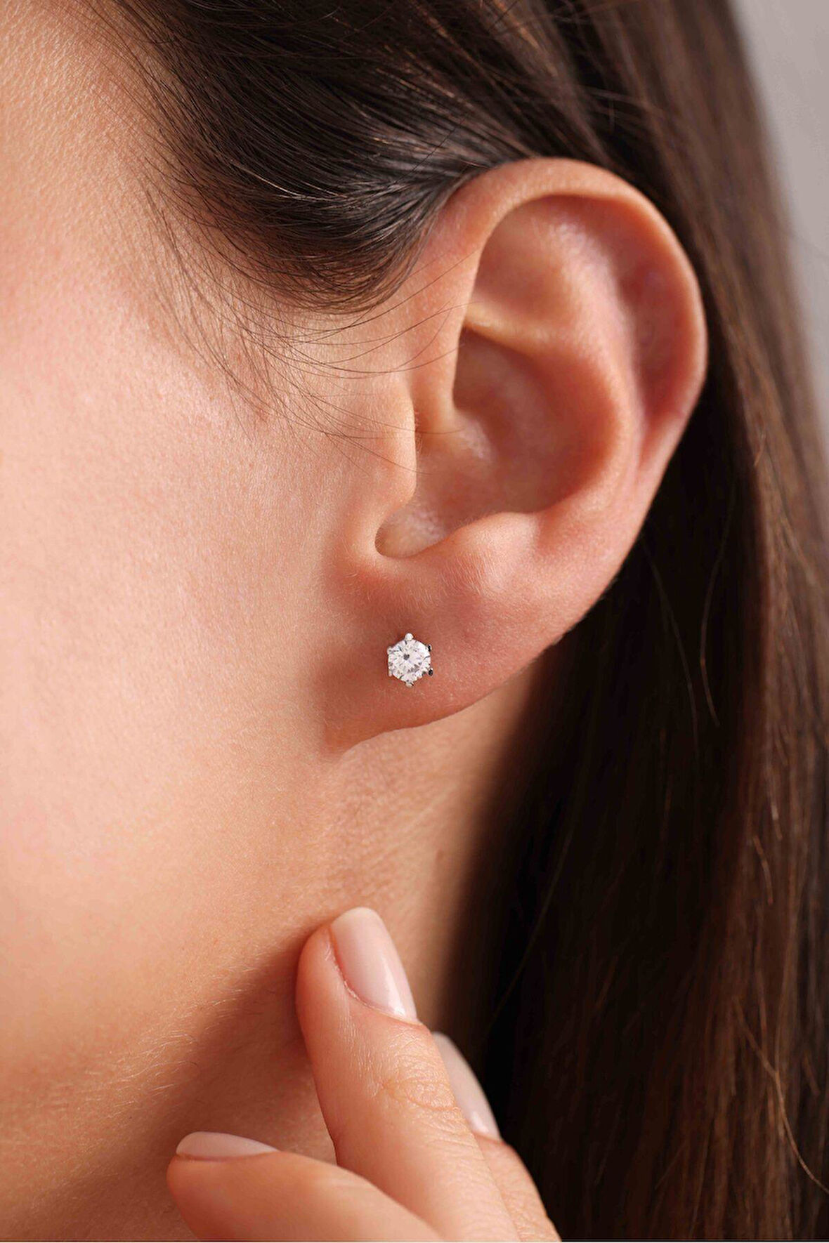 Beyaz Altın Tek Taş Küpe