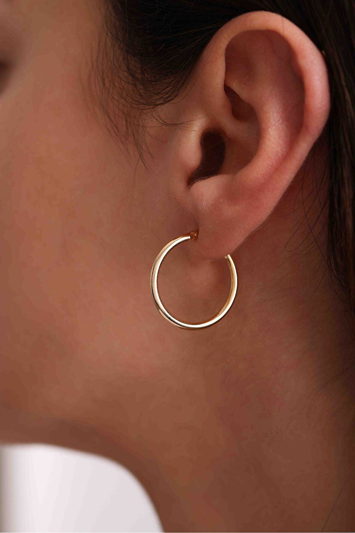 İtalyan Tasarım Halka İnce Form Küpe