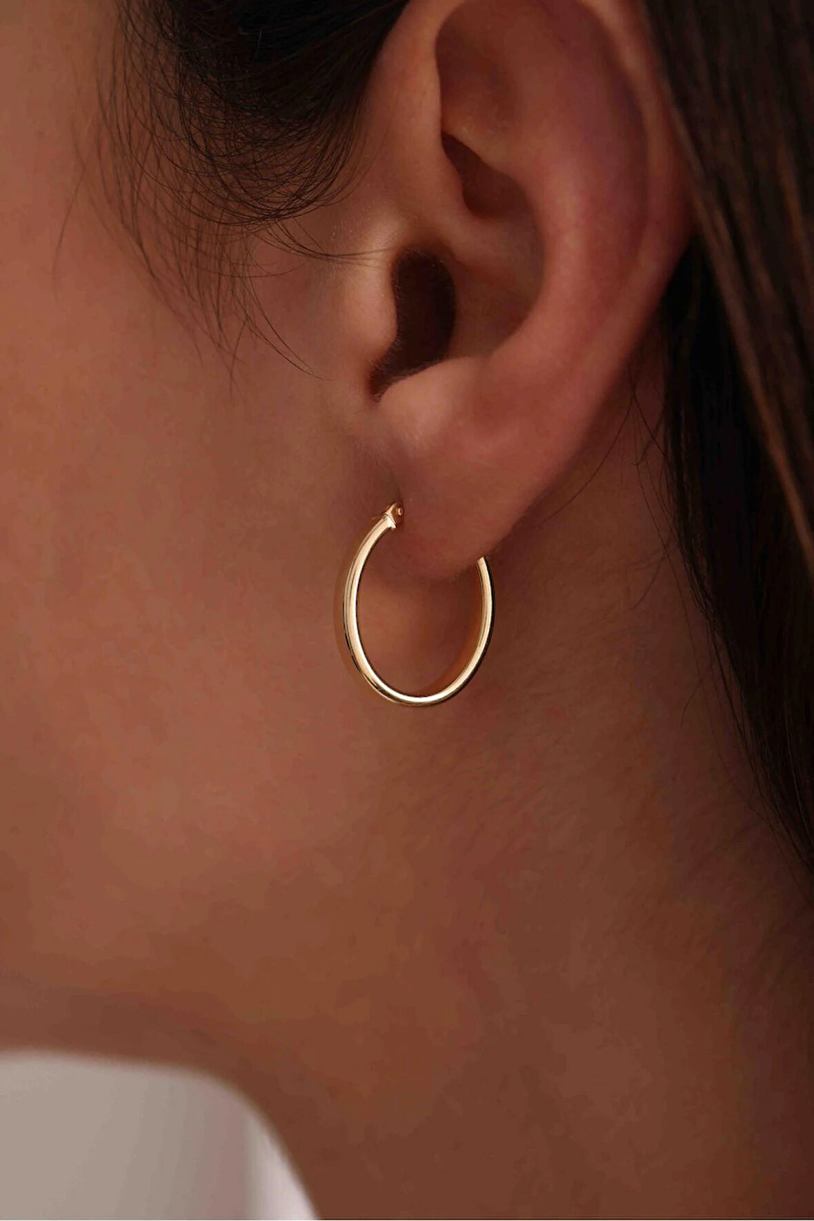 Italyan Tasarım Oval Halka Küpe