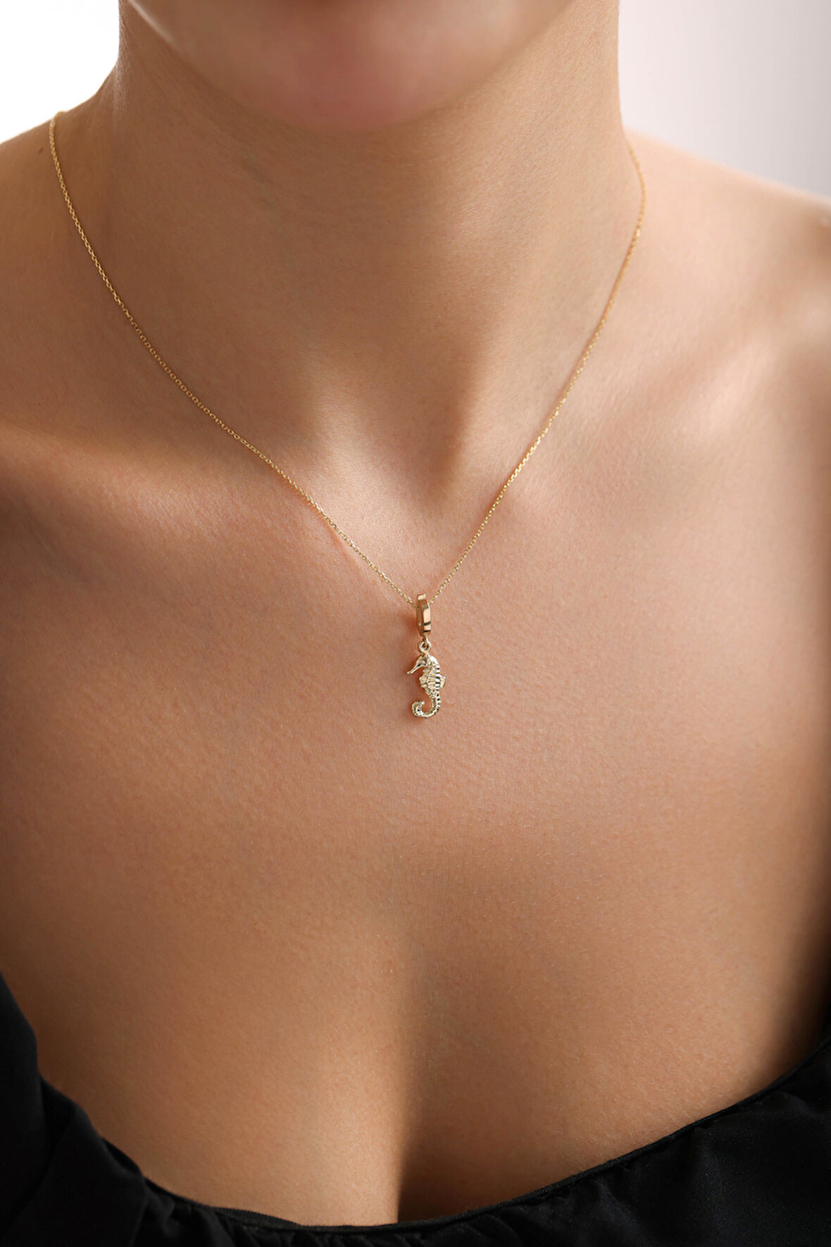 Minio Denizatı Oval Kilitli Charm Kolye