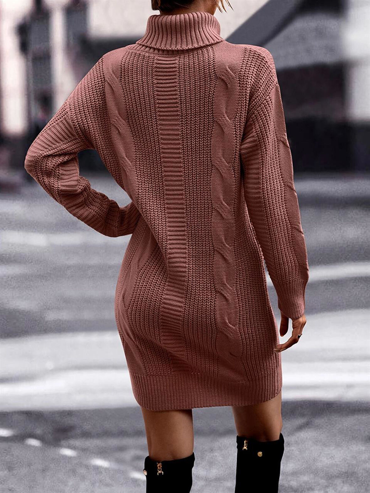 Saç Örgü & Selanik Örgü Desenli, Links Detay, Boğazlı, Uzun Kollu, Sırt Detay Desenli Tarçın Triko Elbise Tunik