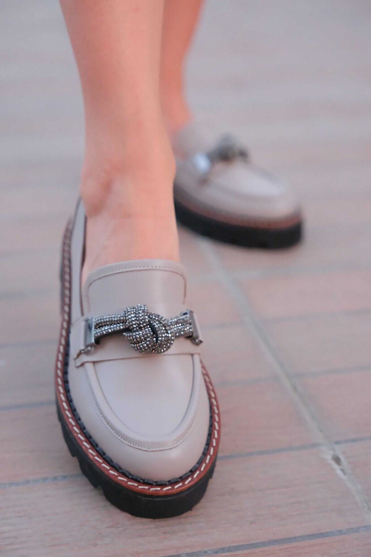 Kadın Taba Loafer Aksesuar Detaylı