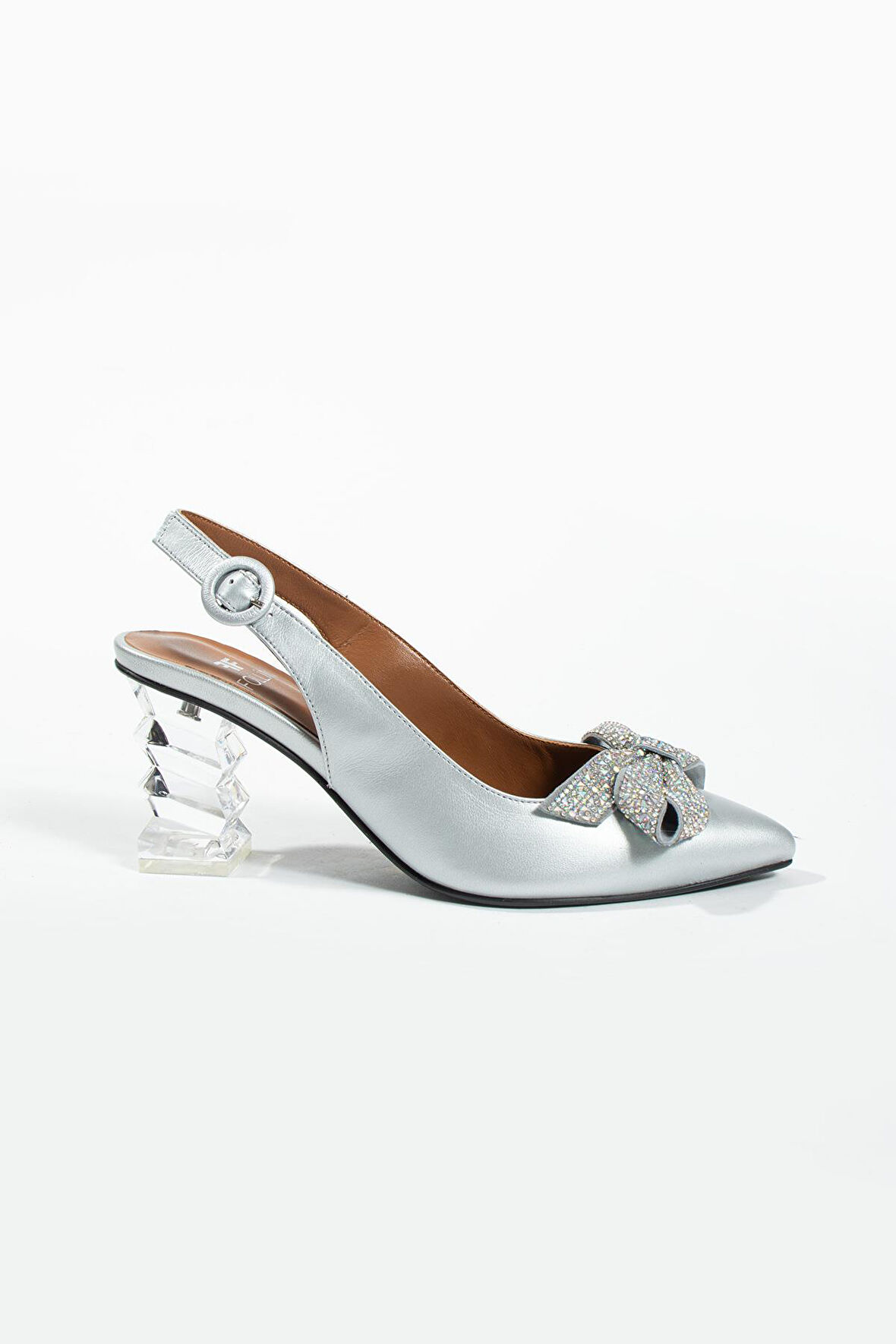 Kadın Siyah Hakiki Deri Aksesuar Ve Topuk Detaylı Ayakkabı Gümüş