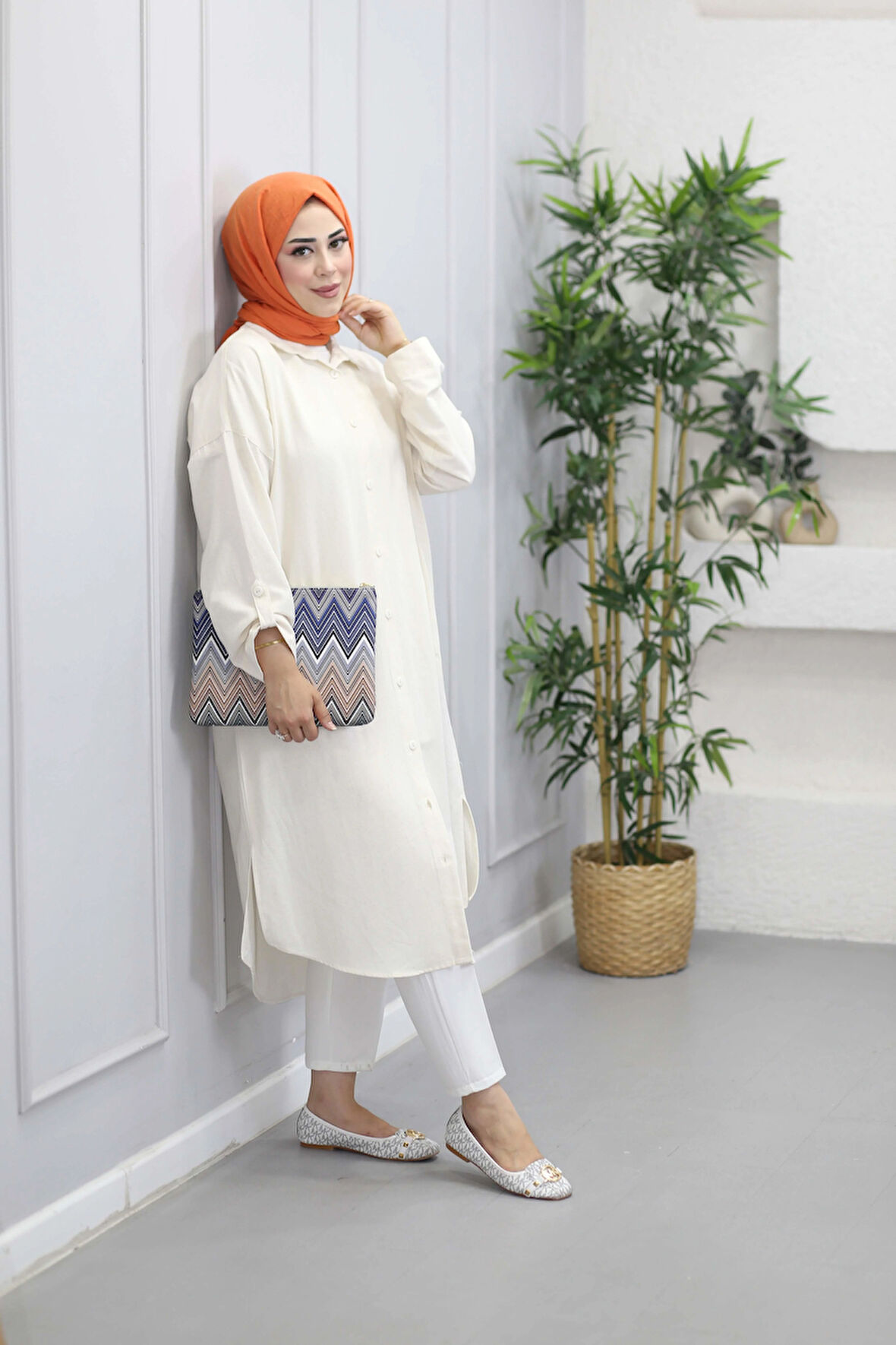 7383 Kol Katlamalı Süs Cepli Keten Gömlek Tunik