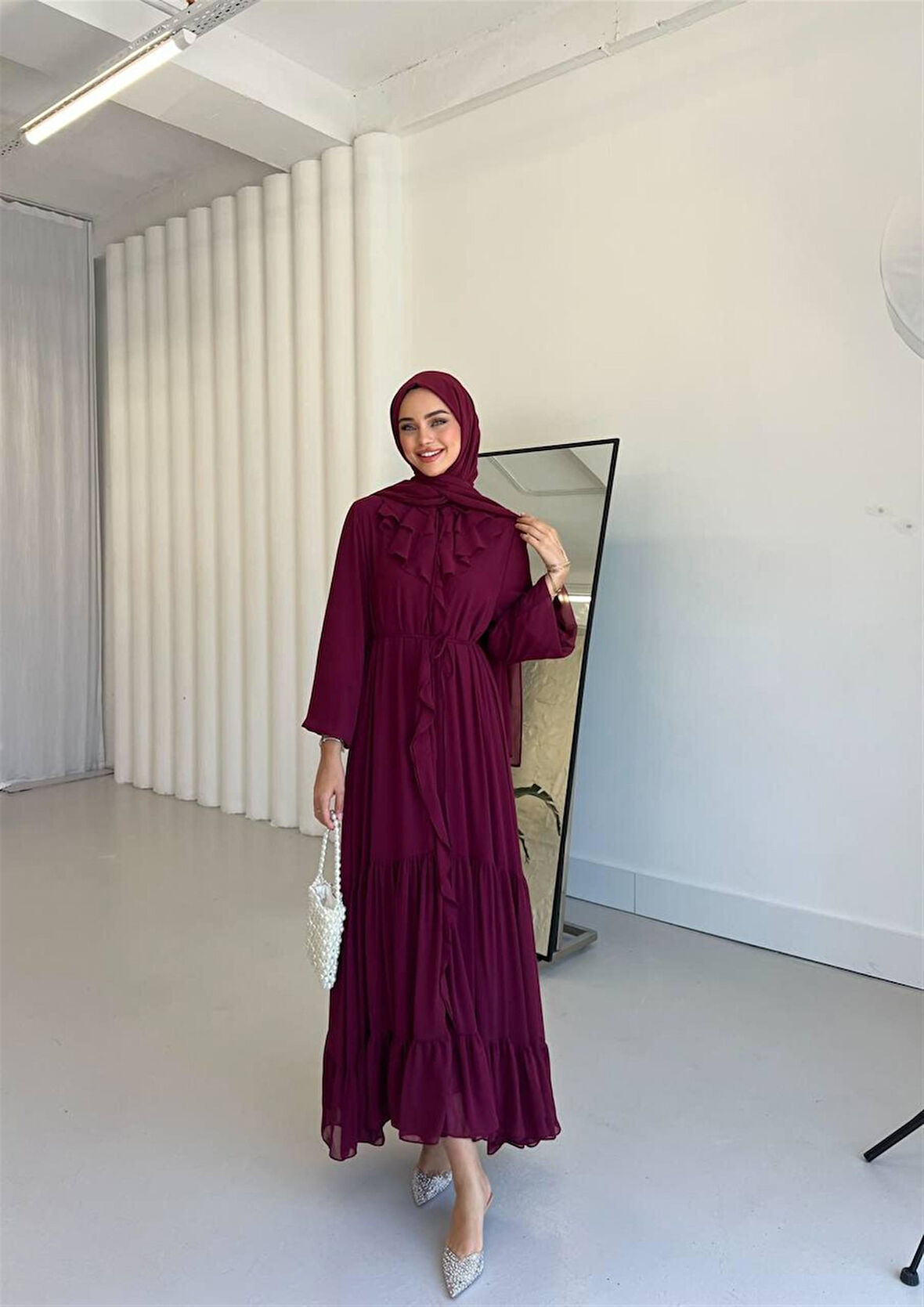 5729 Yaka ALt Volanlı Ön Boydan Fırfırlı Şifon Elbise