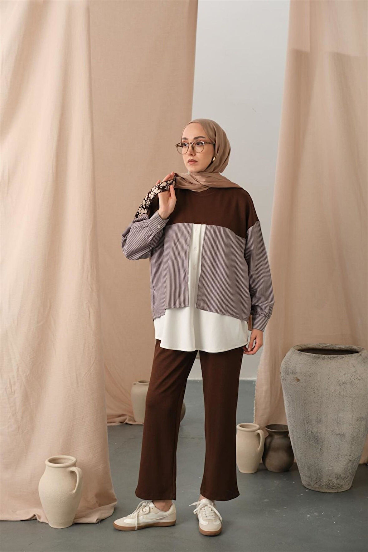 3079 Çift Garni Detaylı Çizgili Takım