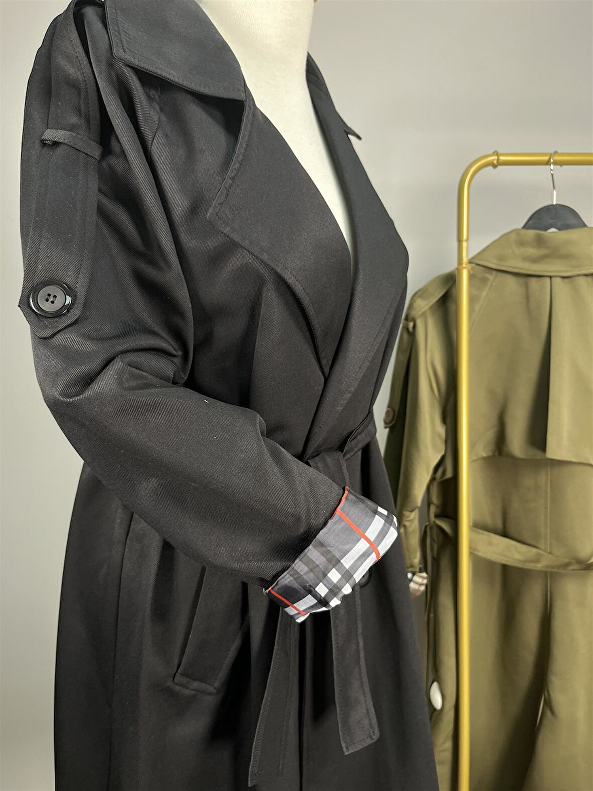 K3152 Kuşaklı Ekose Astarlı Trenckot