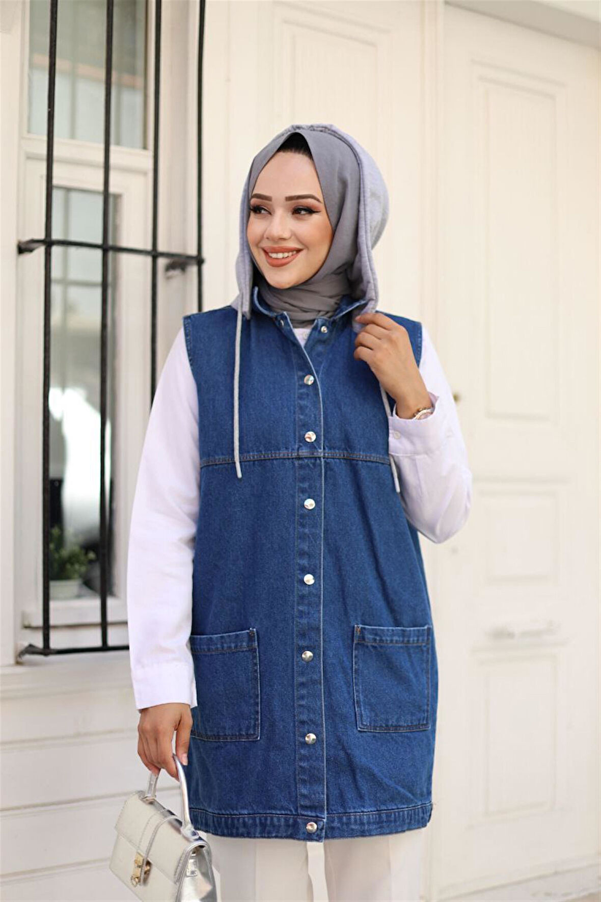 4061 Kapşonlu Çıt Çıtlı Kot Yelek