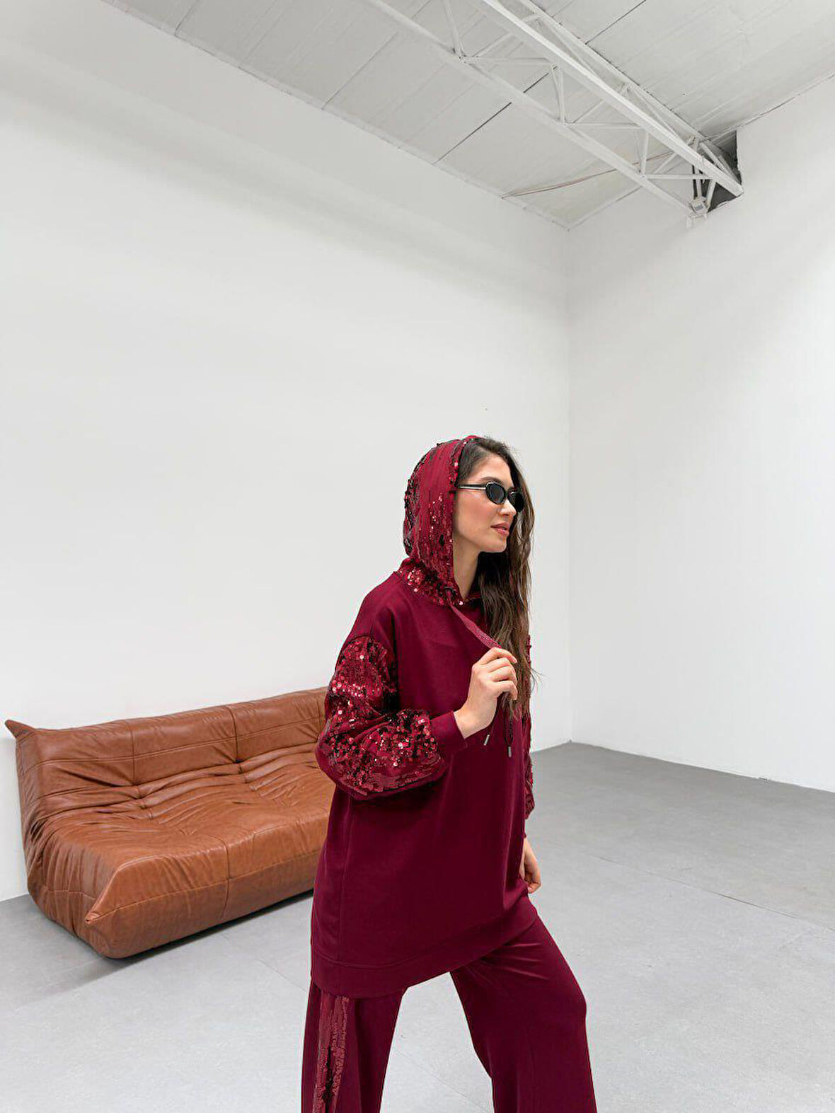 10578 Pul Payet Detaylı Kapşonlu Pantolonlu Penye Takım