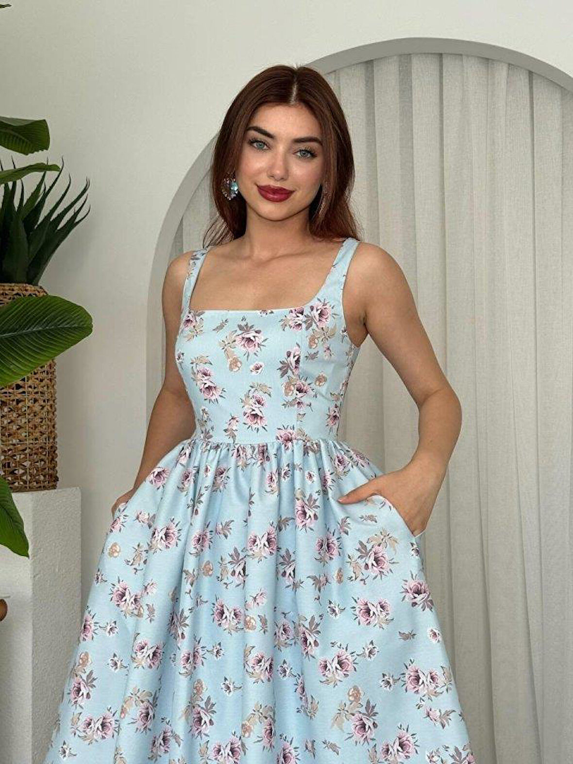 Yoa Cep Detaylı Elbise